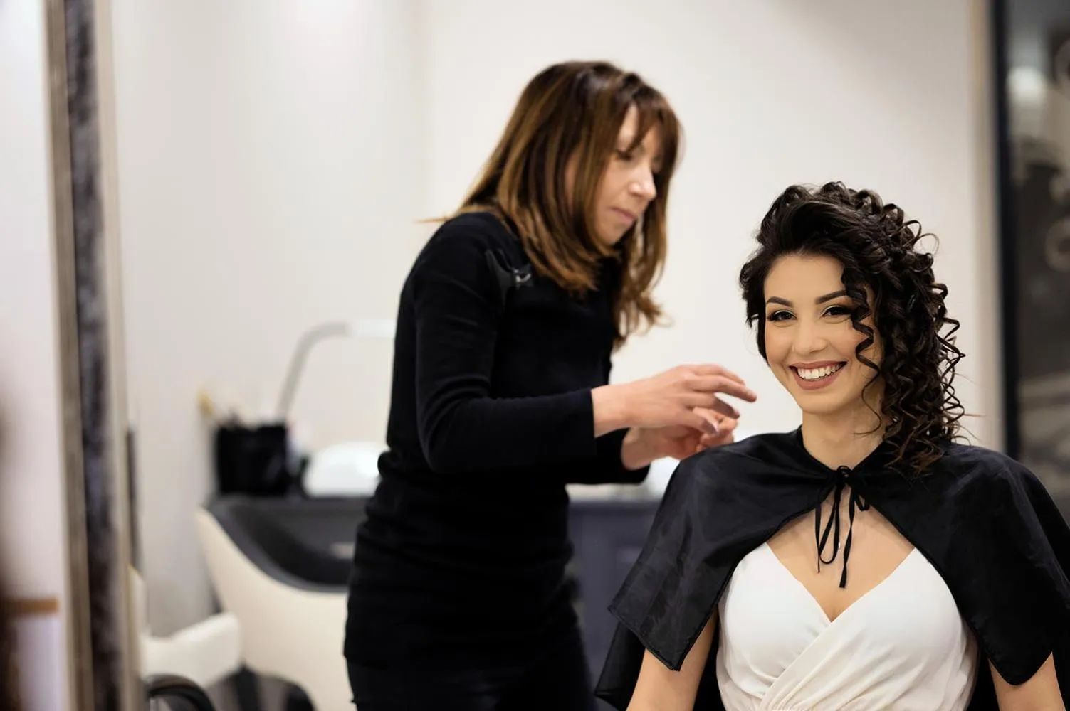 hair dresser in Casa di Fiore SPA and Medical Hotel, Mineral Pools & Private Beach