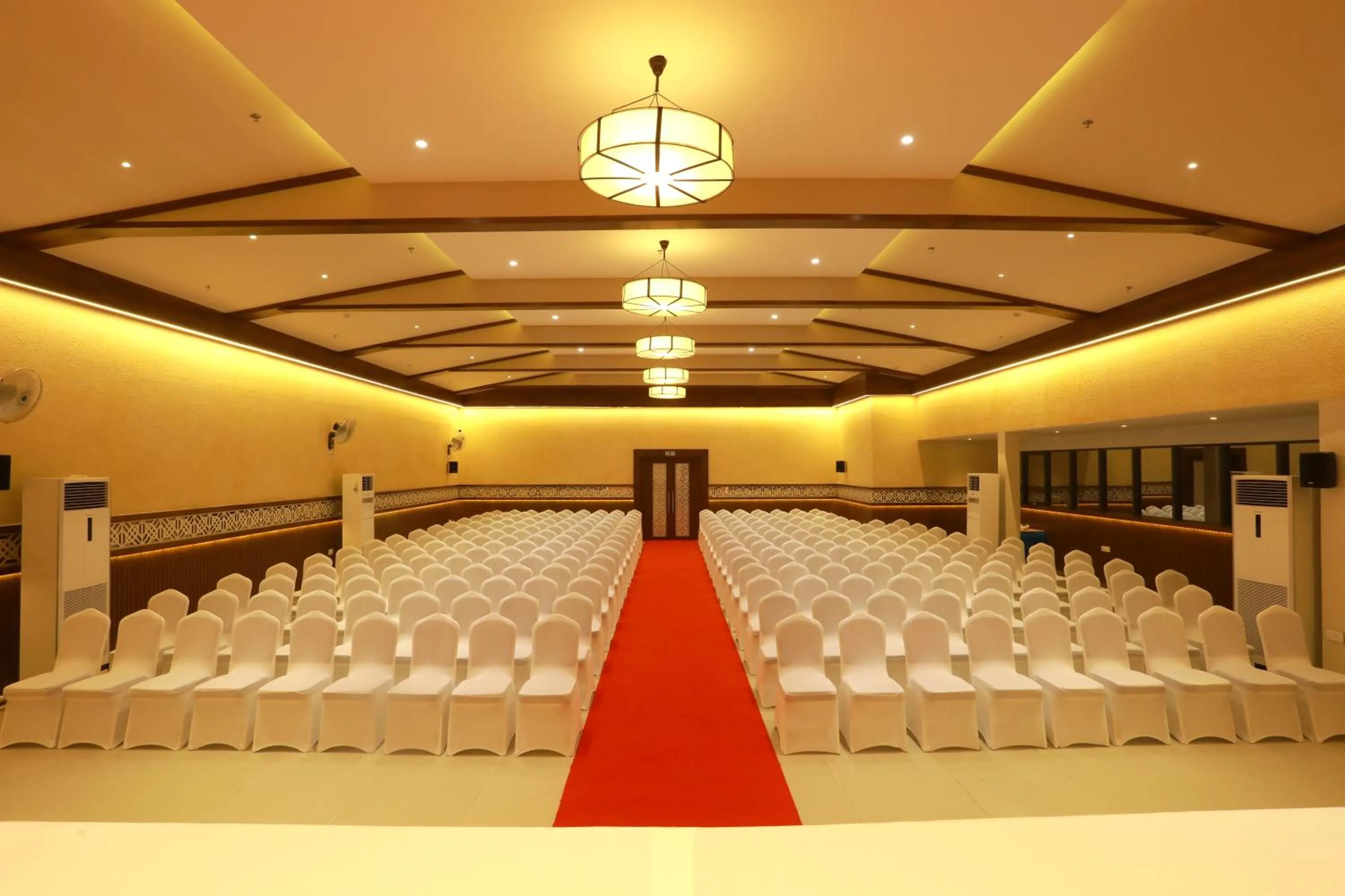 Banquet/Function facilities in Magnet Hotel
