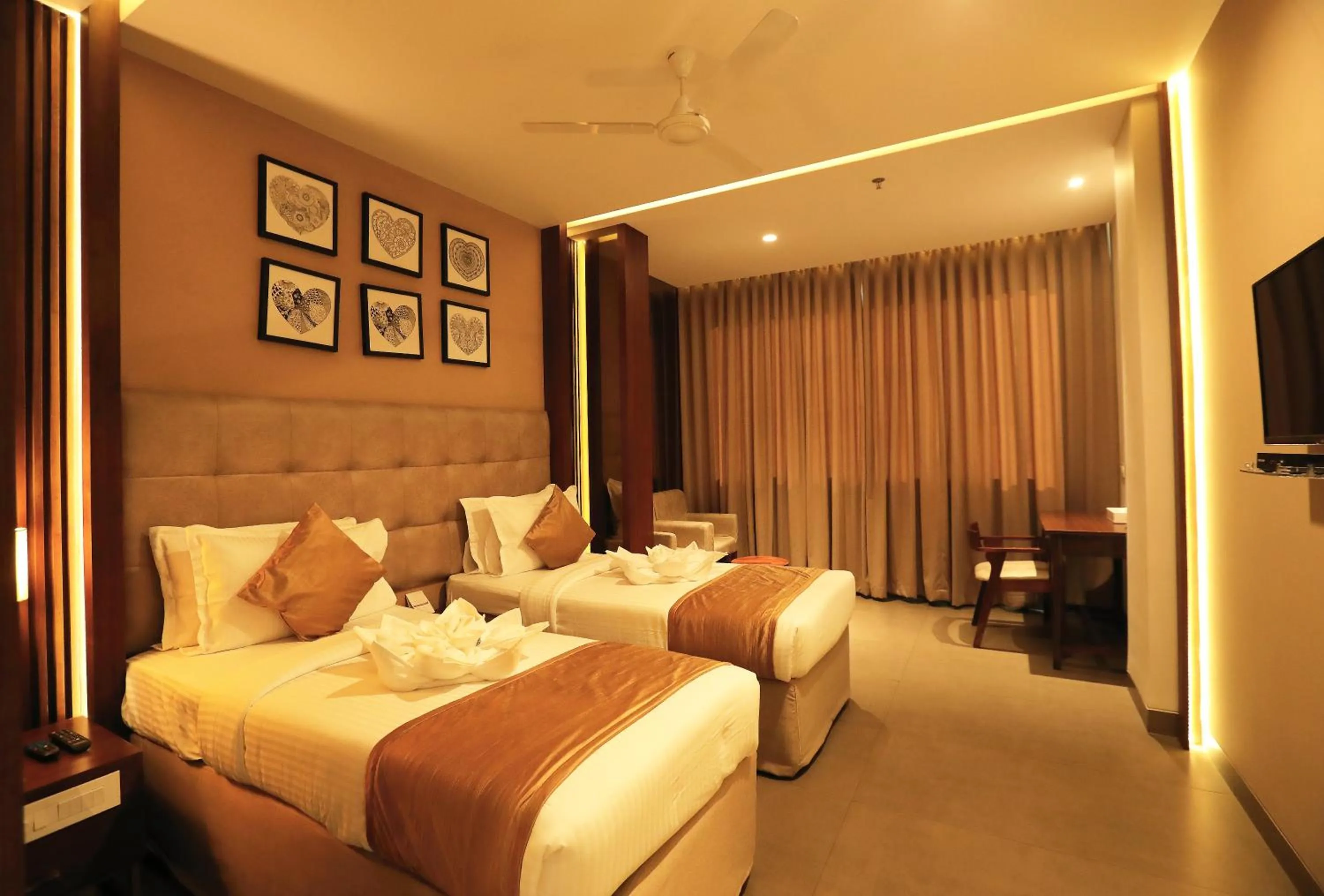 Bed in Magnet Hotel