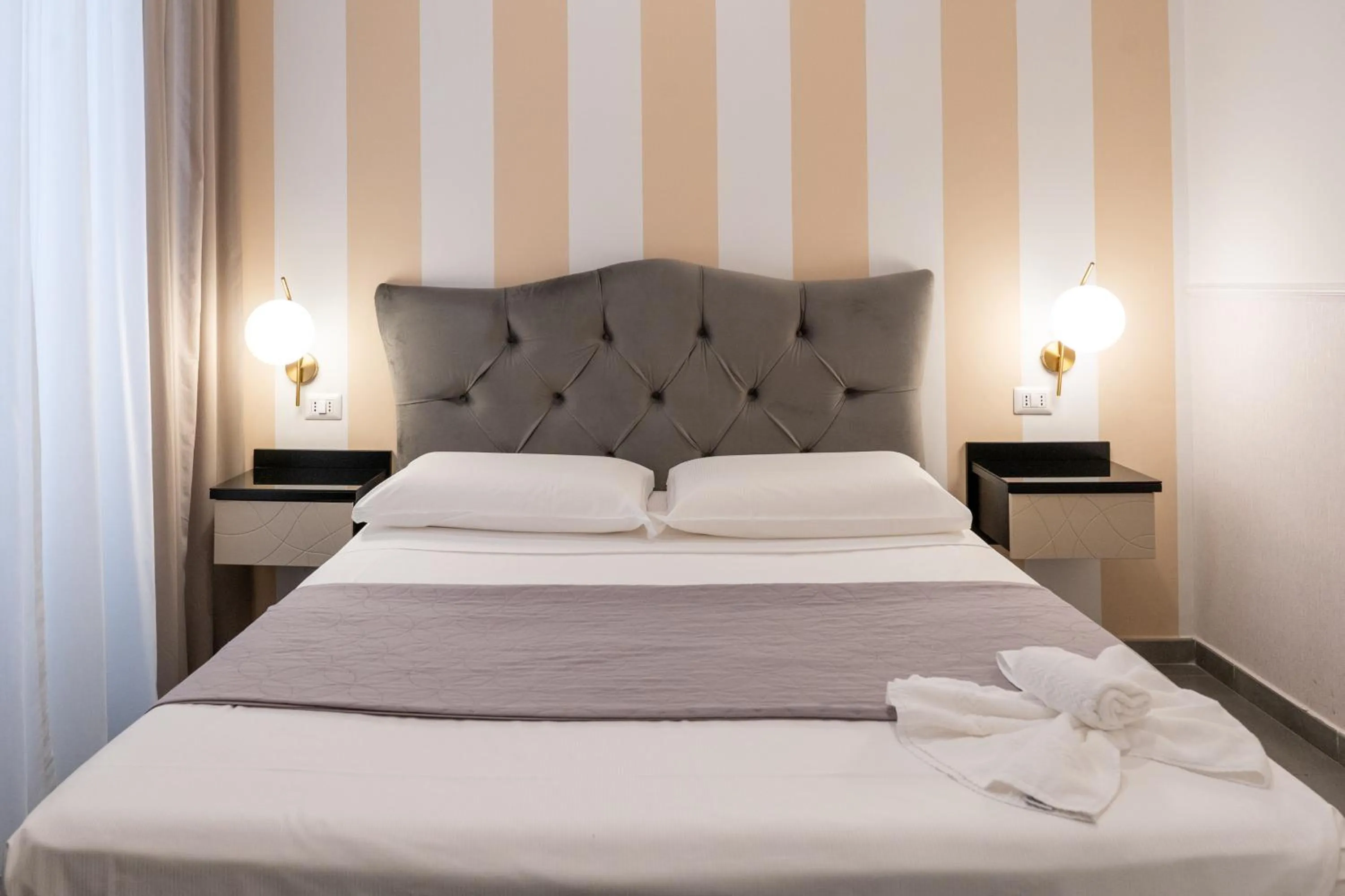 Bed in Hotel San Michele