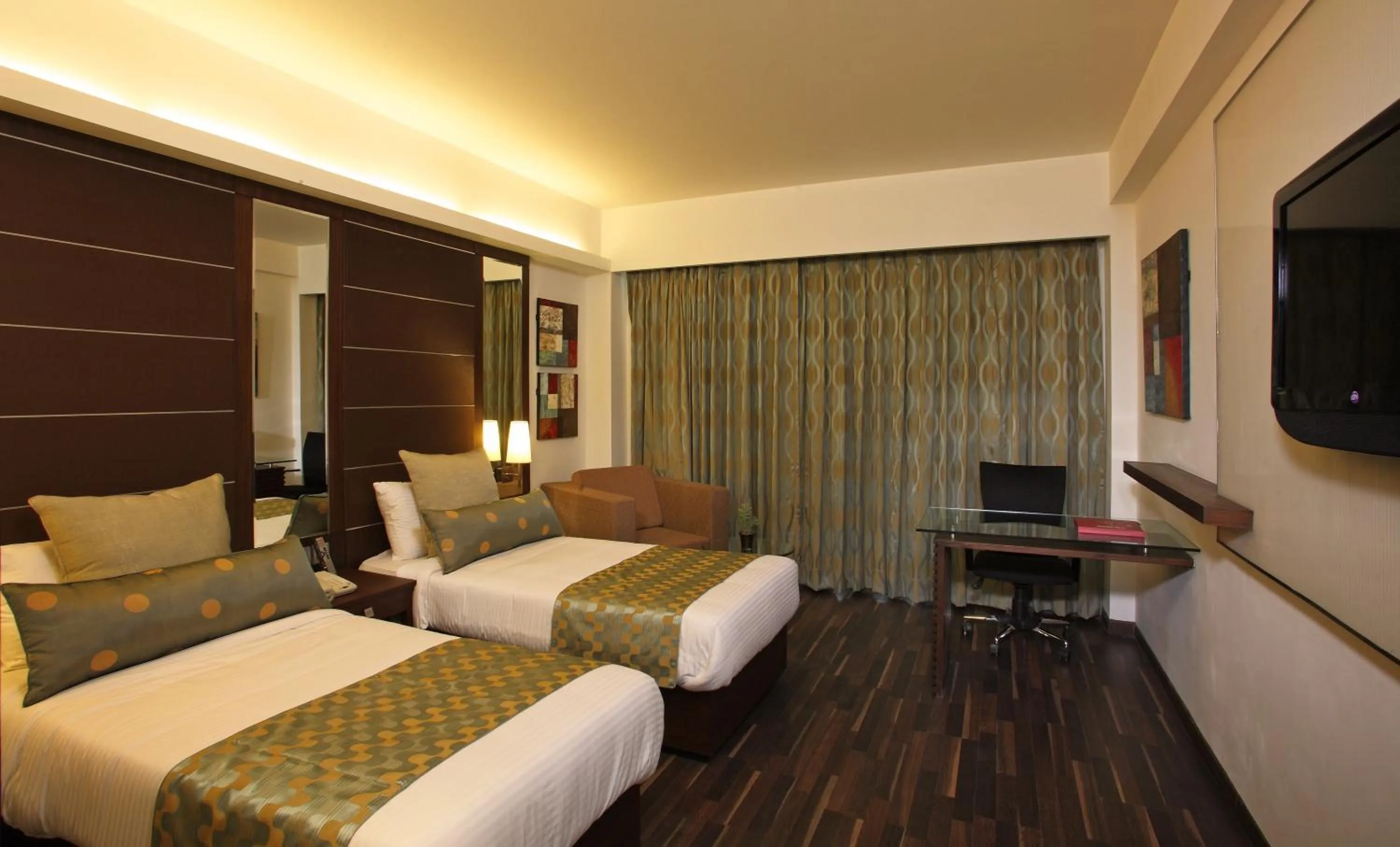 Bed in YUHI MANSIONS-A Boutique Hotel