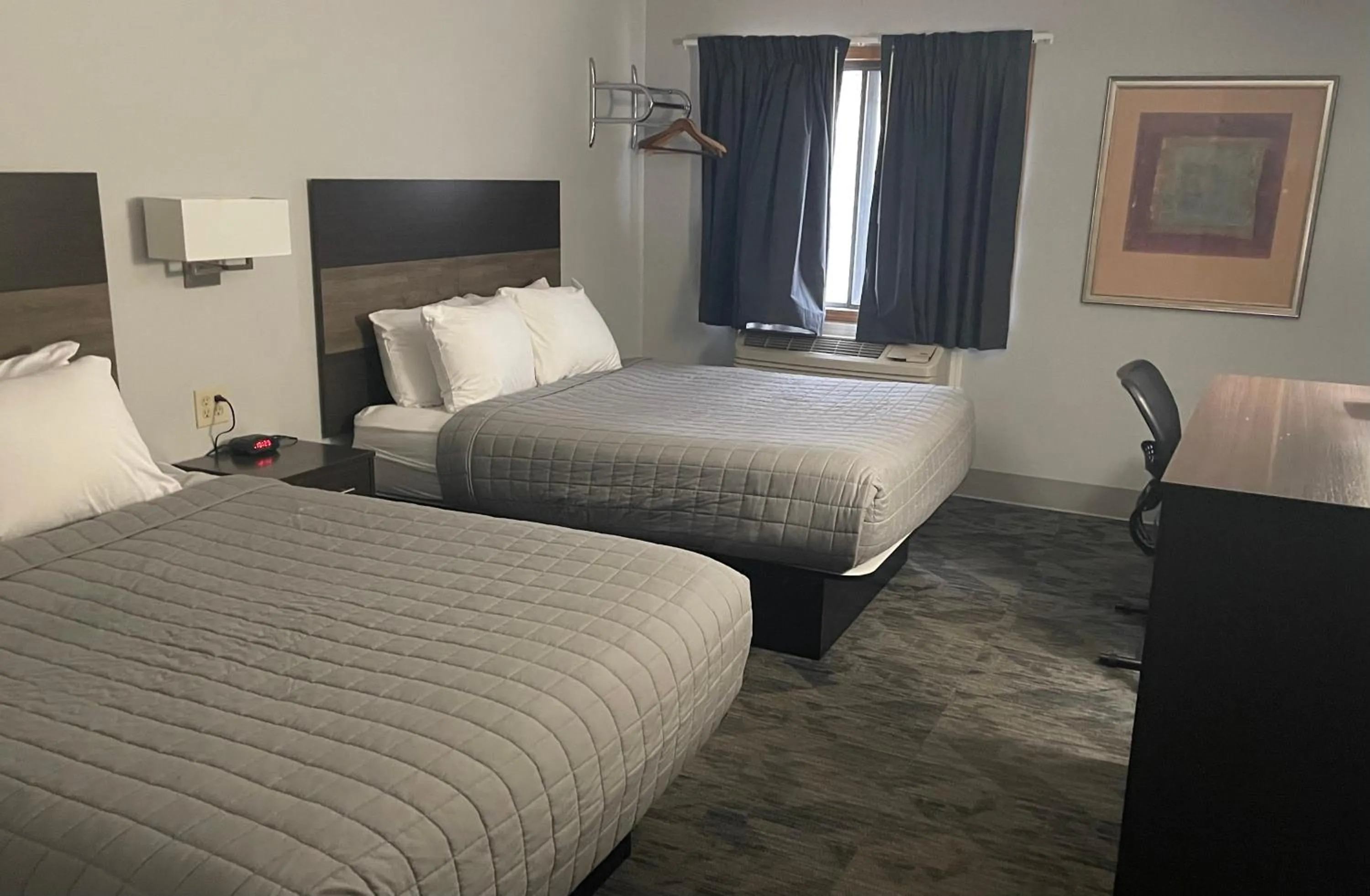 Bed in Travelodge by Wyndham Lincoln South