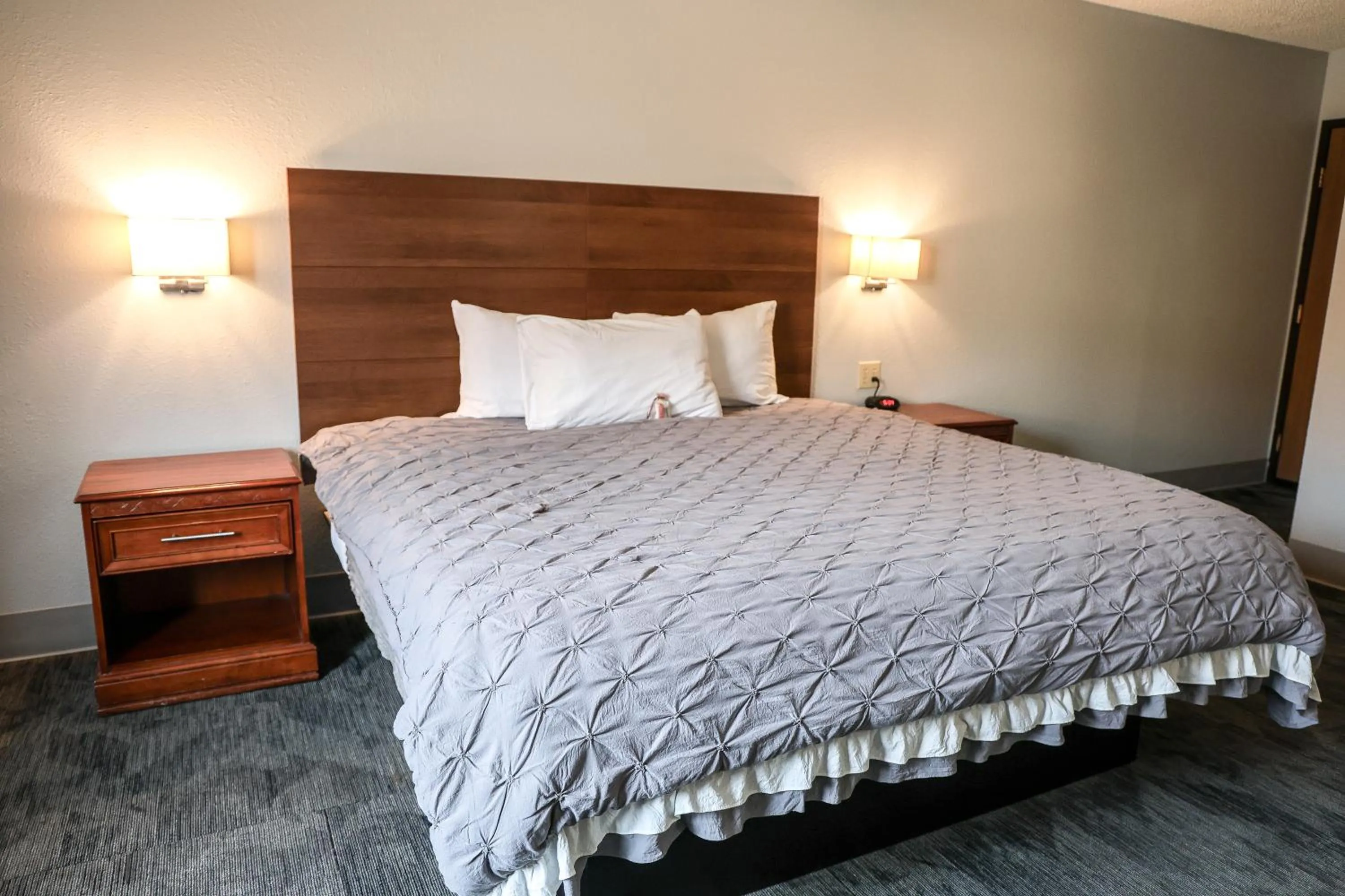 Bed in Lincoln Hotel