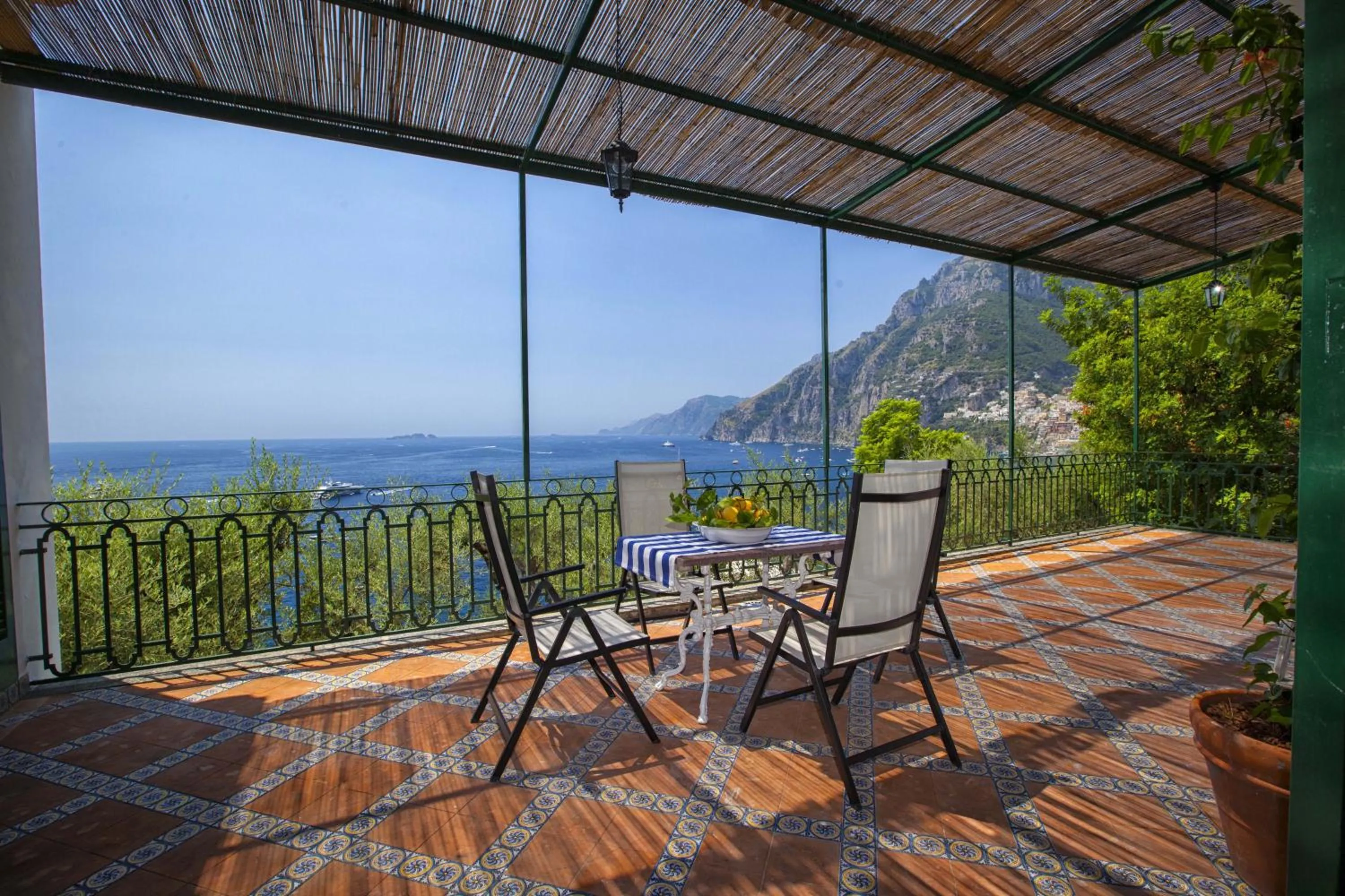 Balcony/Terrace in Amore Rentals - Villa Lo Scoglio