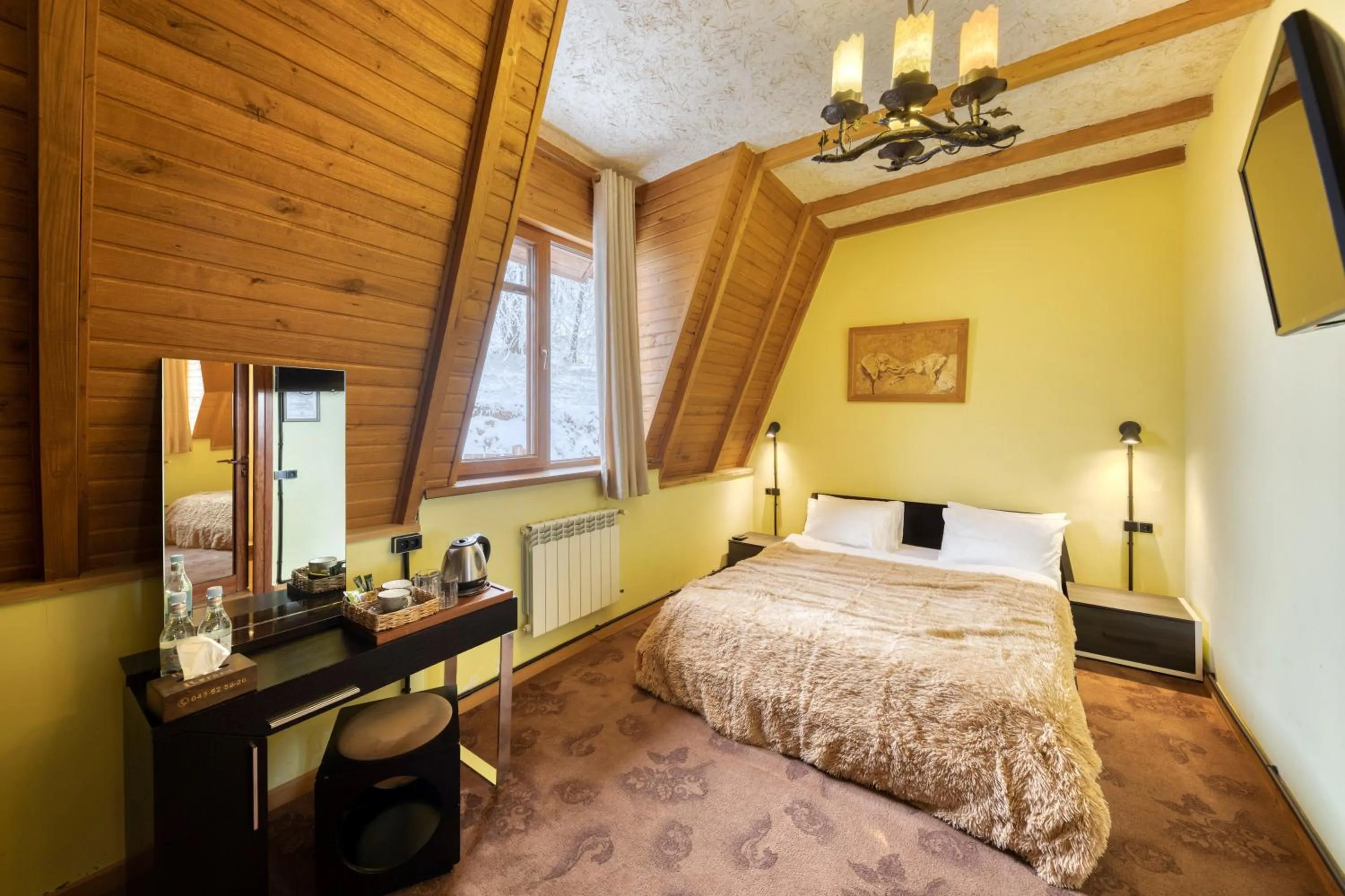 Bed in Alpine Castle Hotel