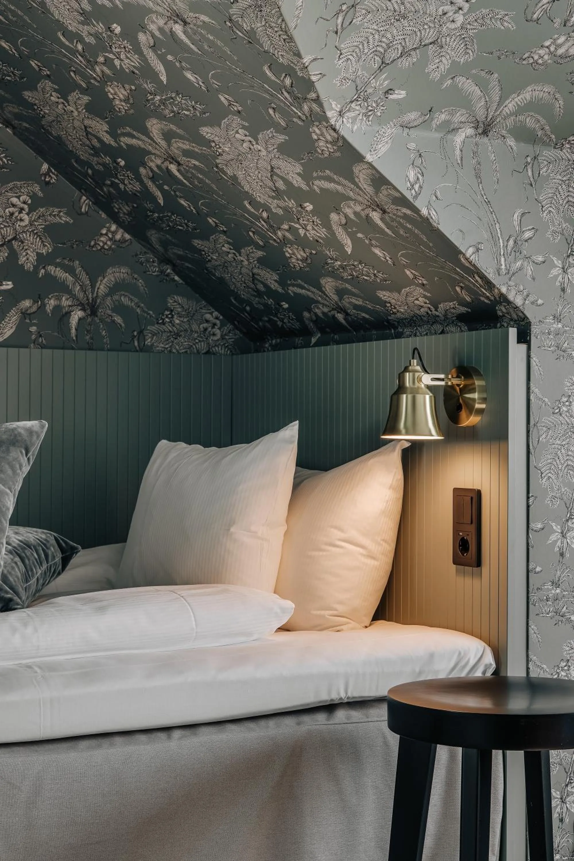 Bed in Skara Stadshotell