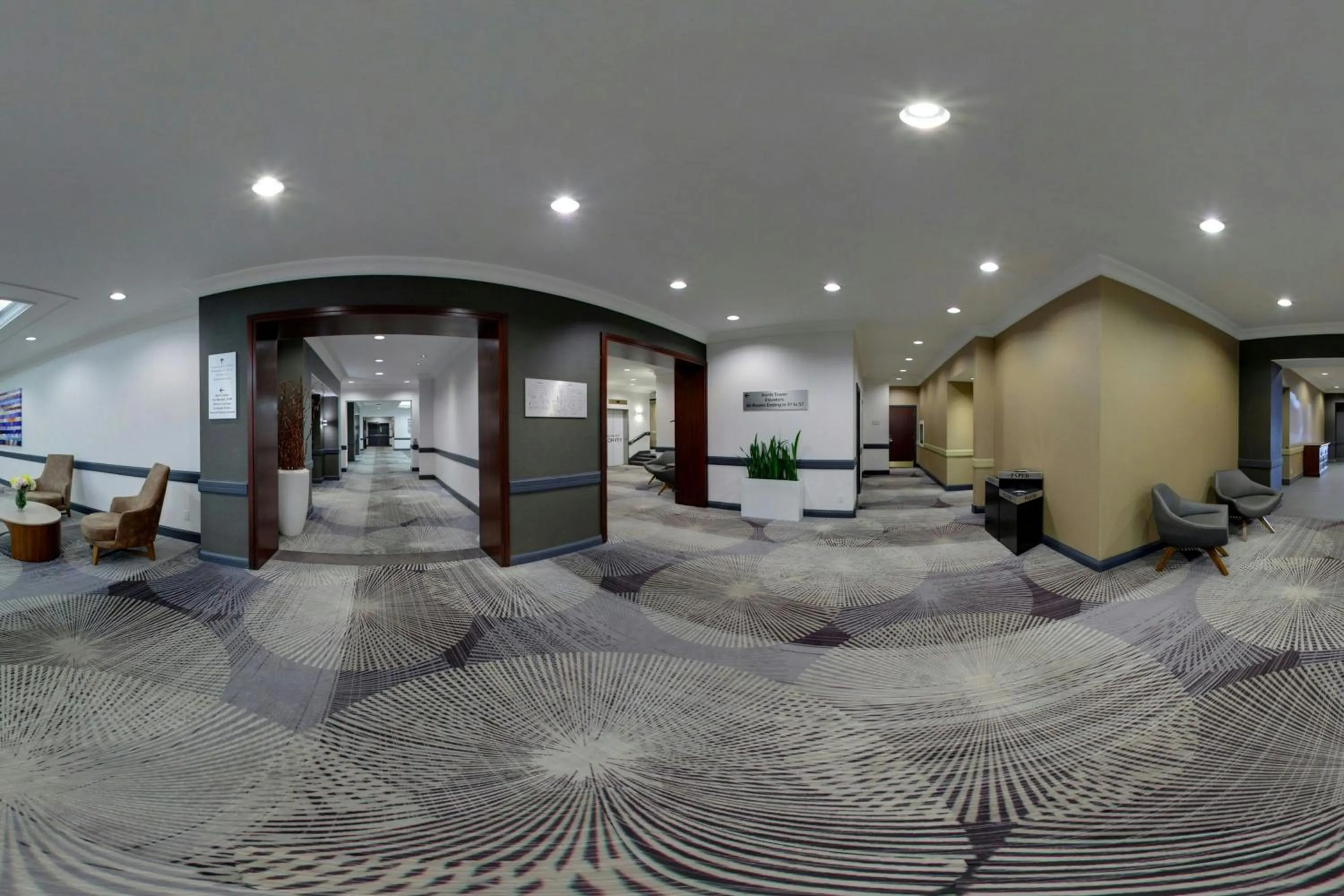 Meeting/conference room in Courtyard by Marriott Toronto Downtown