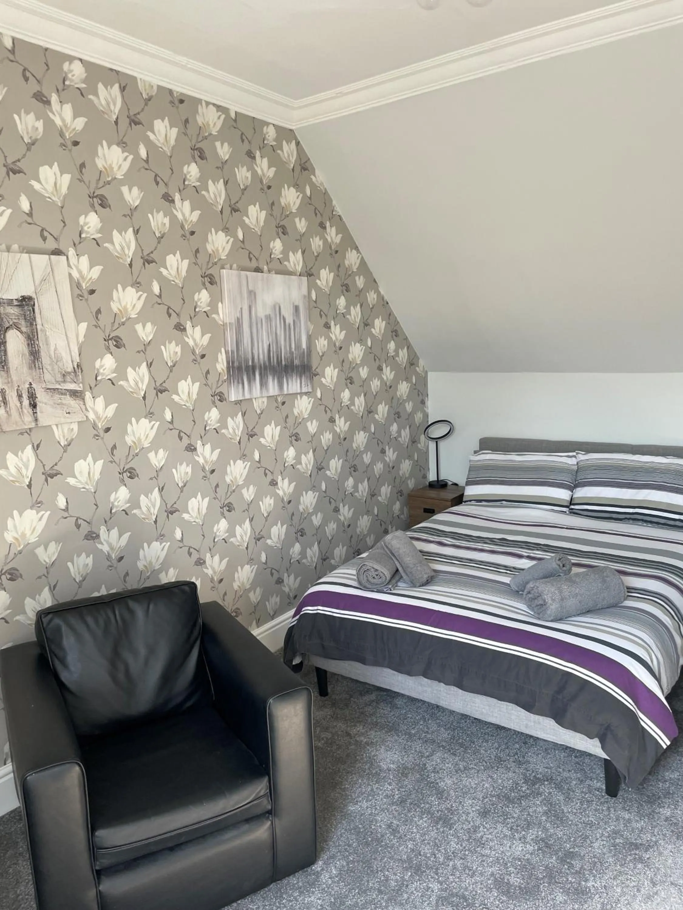 Bedroom, Bed in Winmar