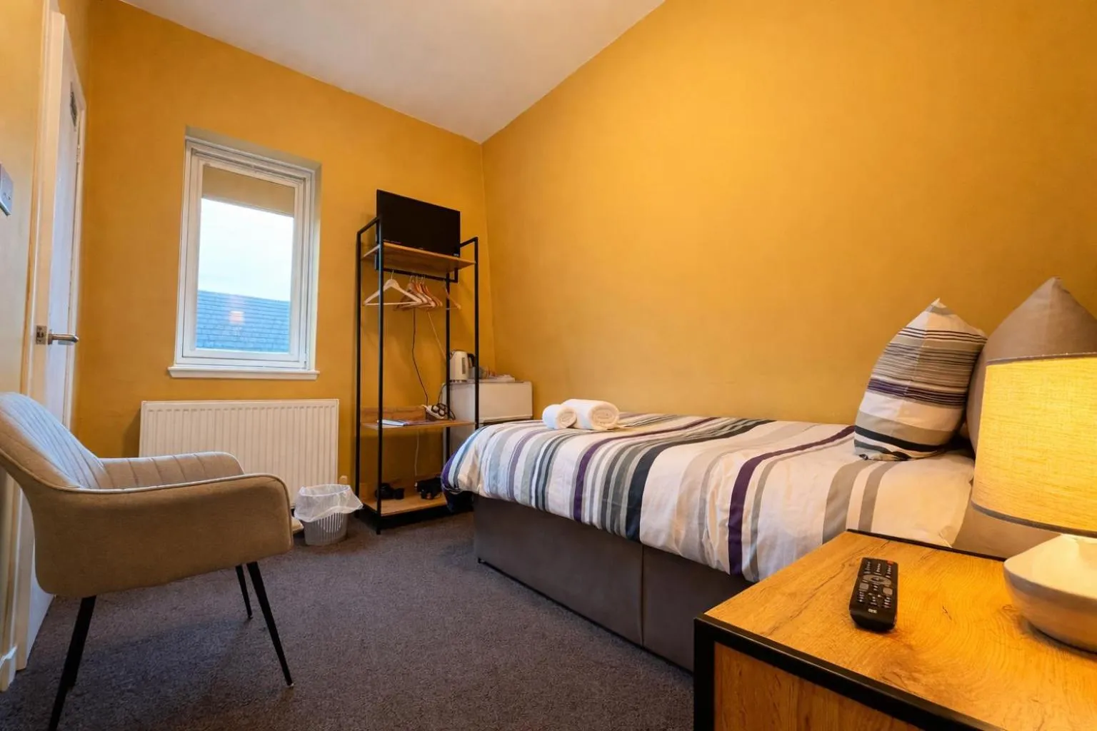 Bedroom, Bed in Winmar