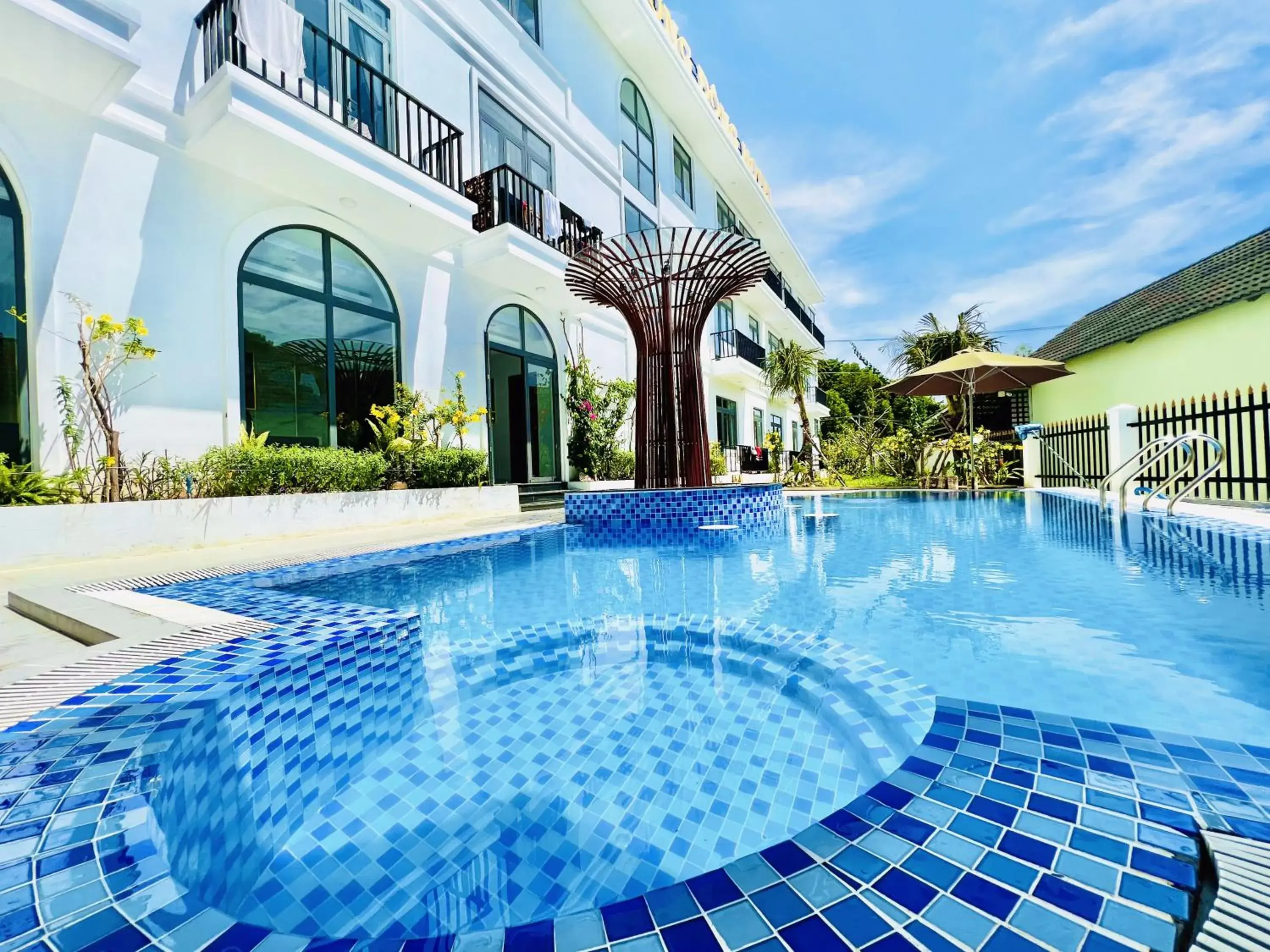 Property building in Dương Đông Hotel Property building in Dương Đông Hotel