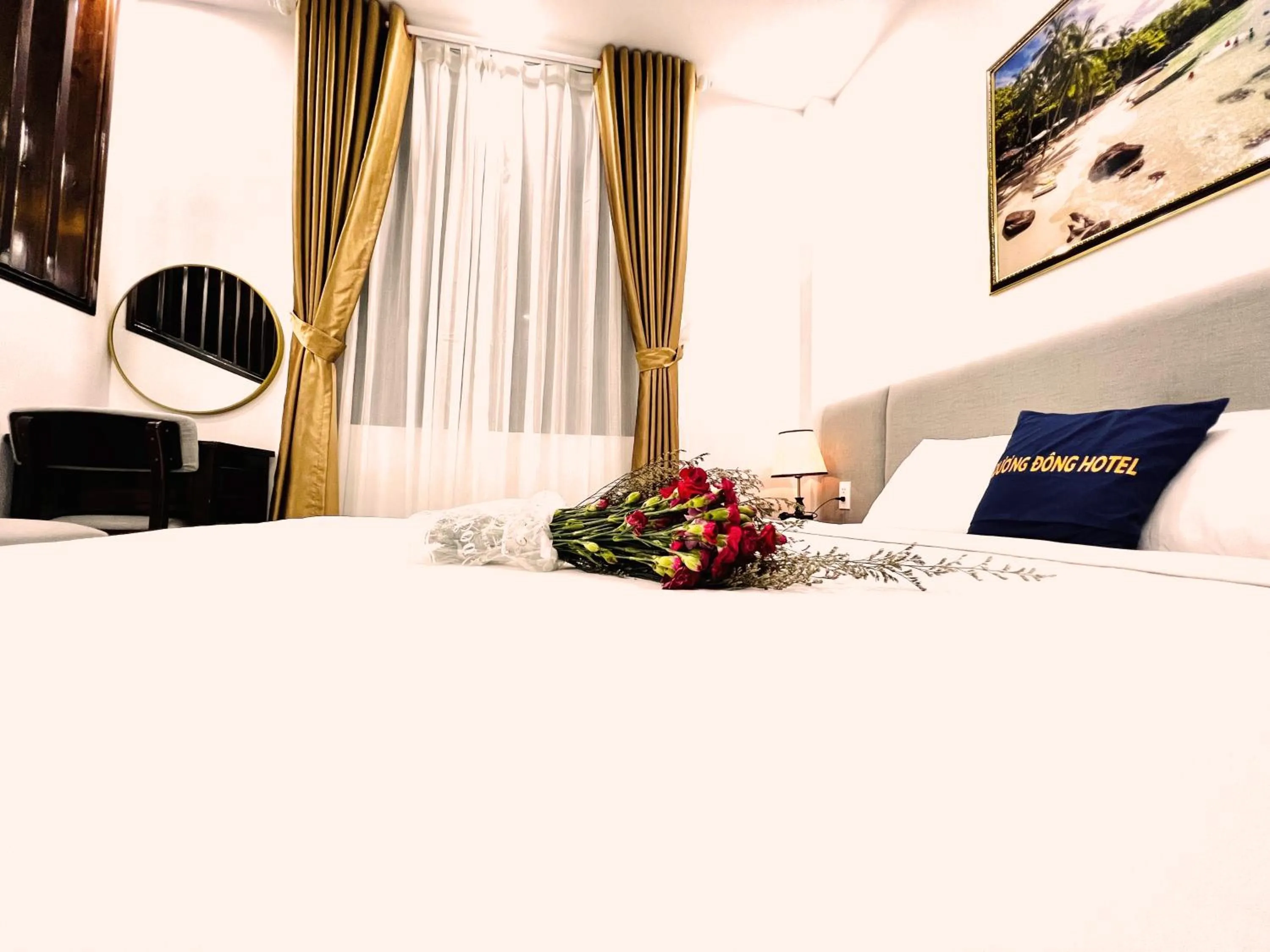 Bed in Dương Đông Hotel