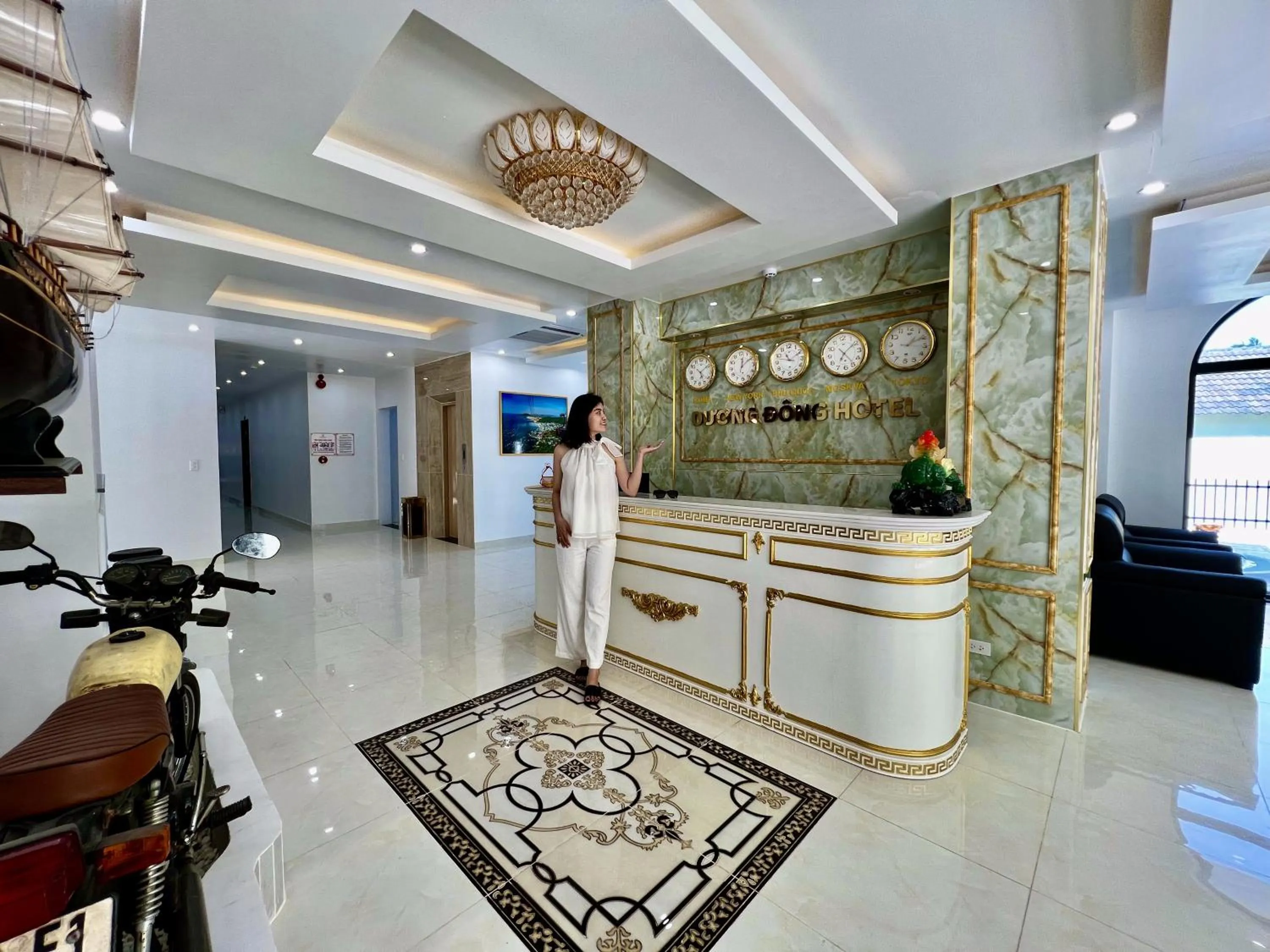 Staff in Dương Đông Hotel