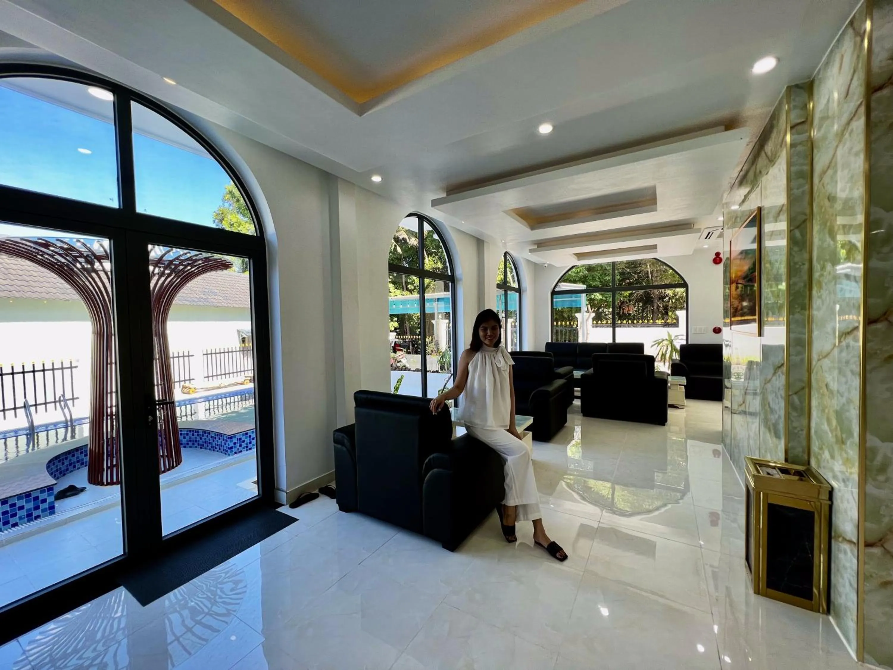 Staff in Dương Đông Hotel