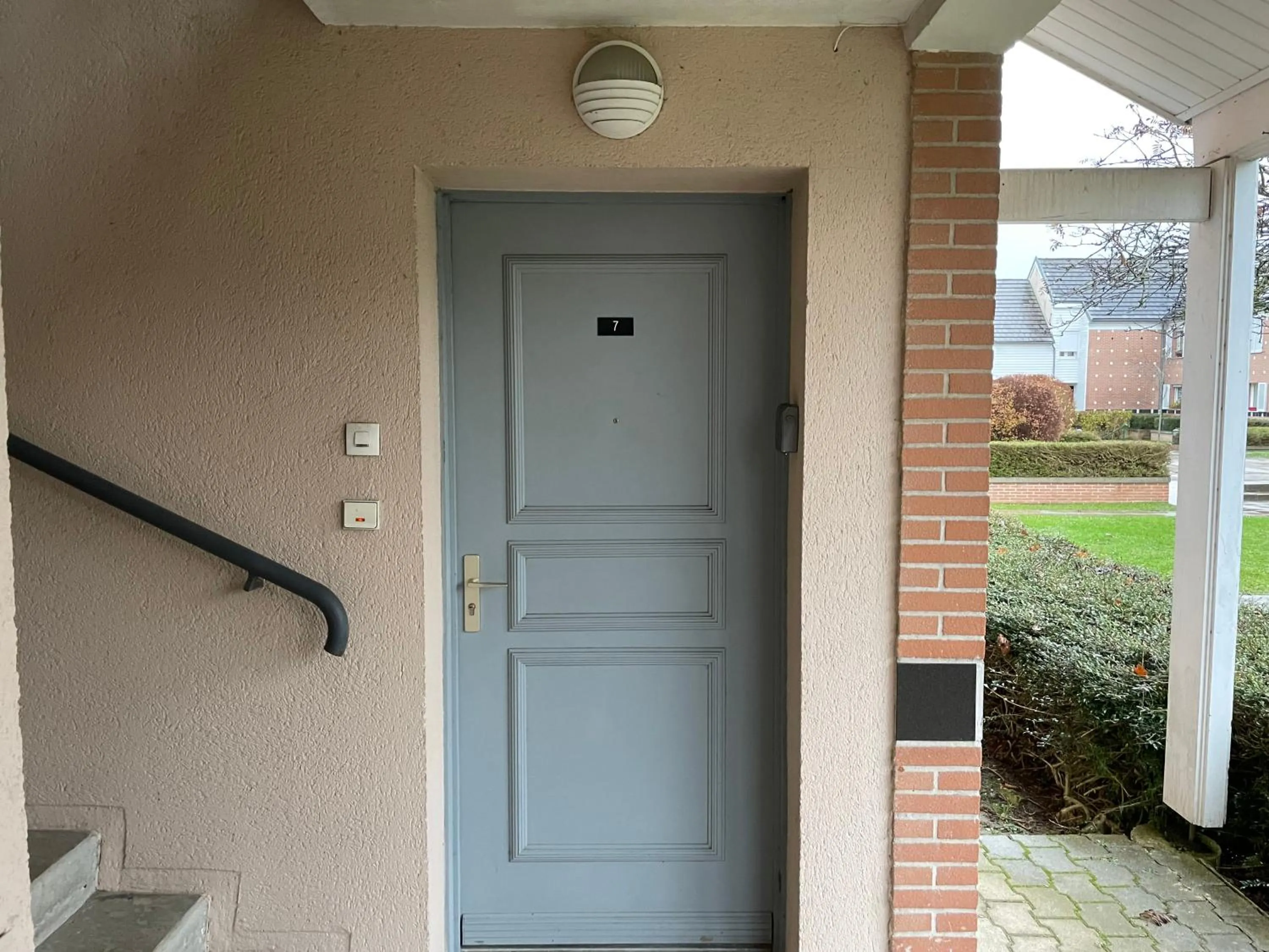 Facade/entrance in Studio cosy à 10 minutes de Disneyland Paris