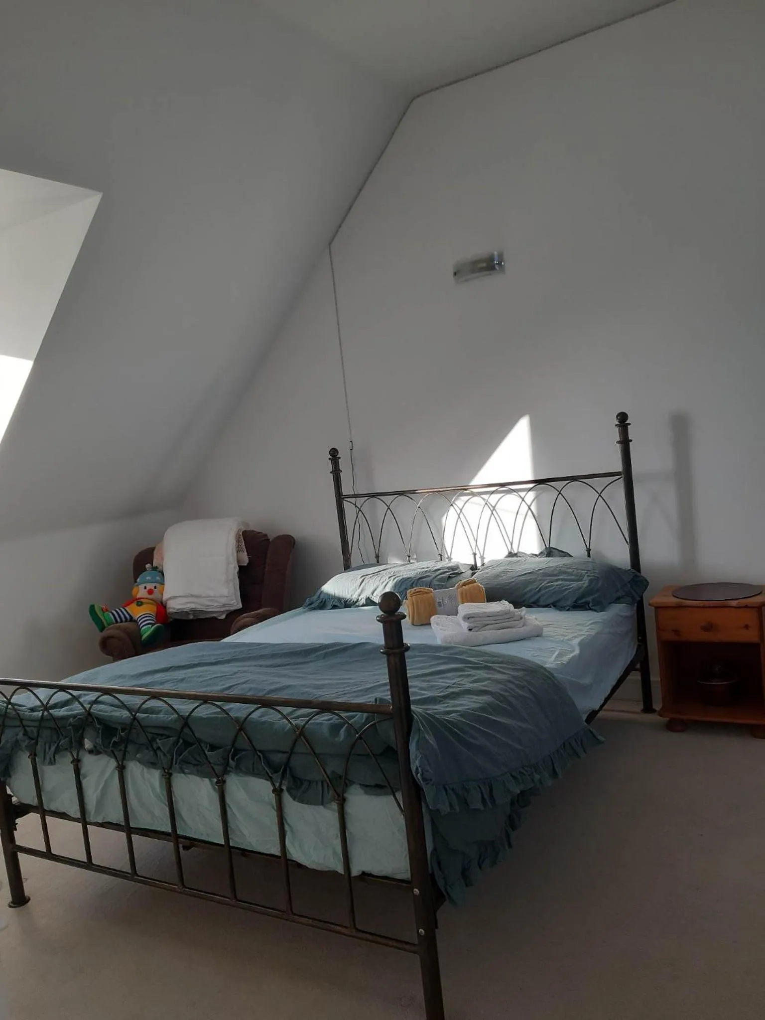 Bed in Guest House - oxfordshire