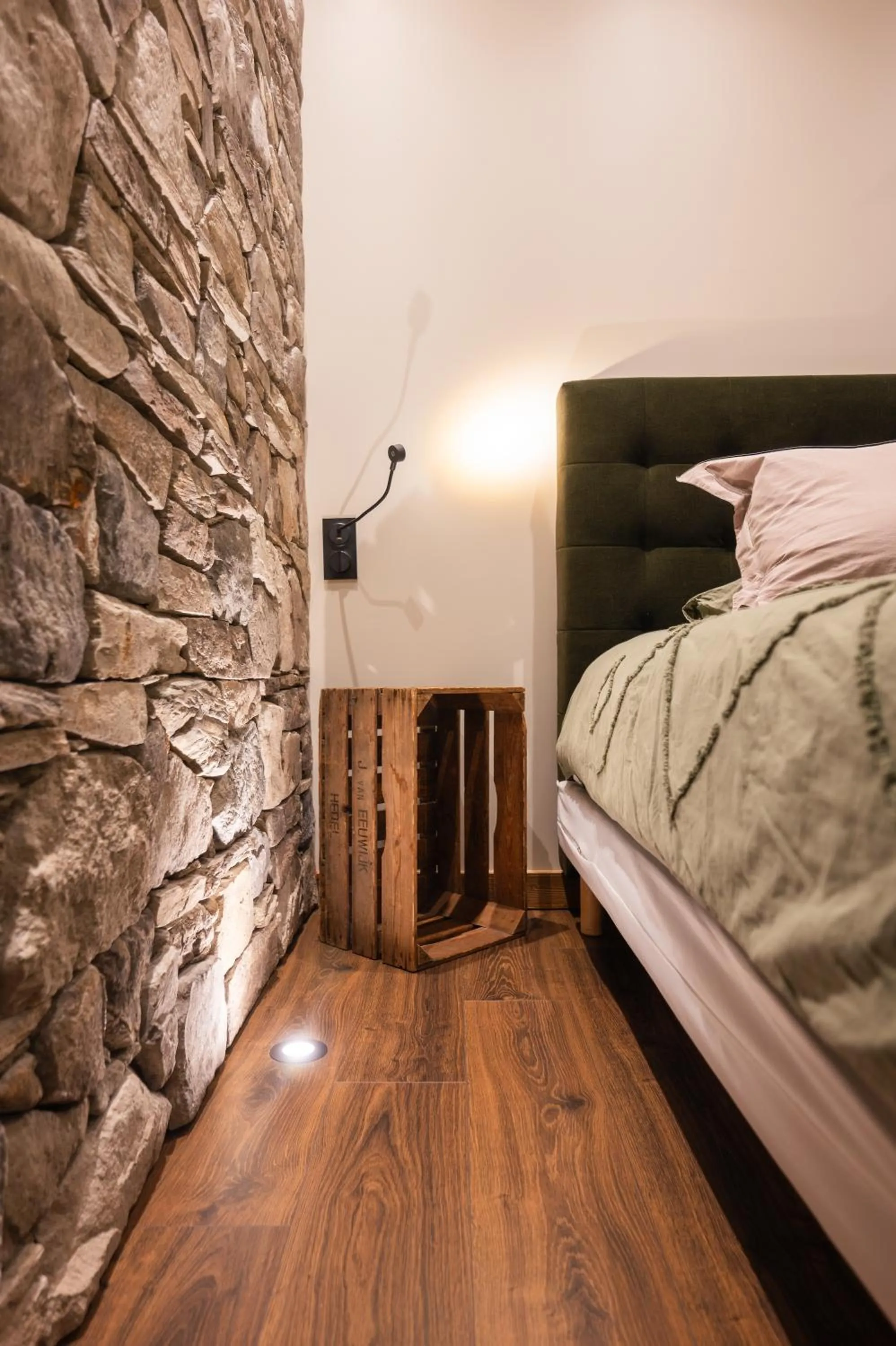 Bedroom, Bed in La Petite Auberge