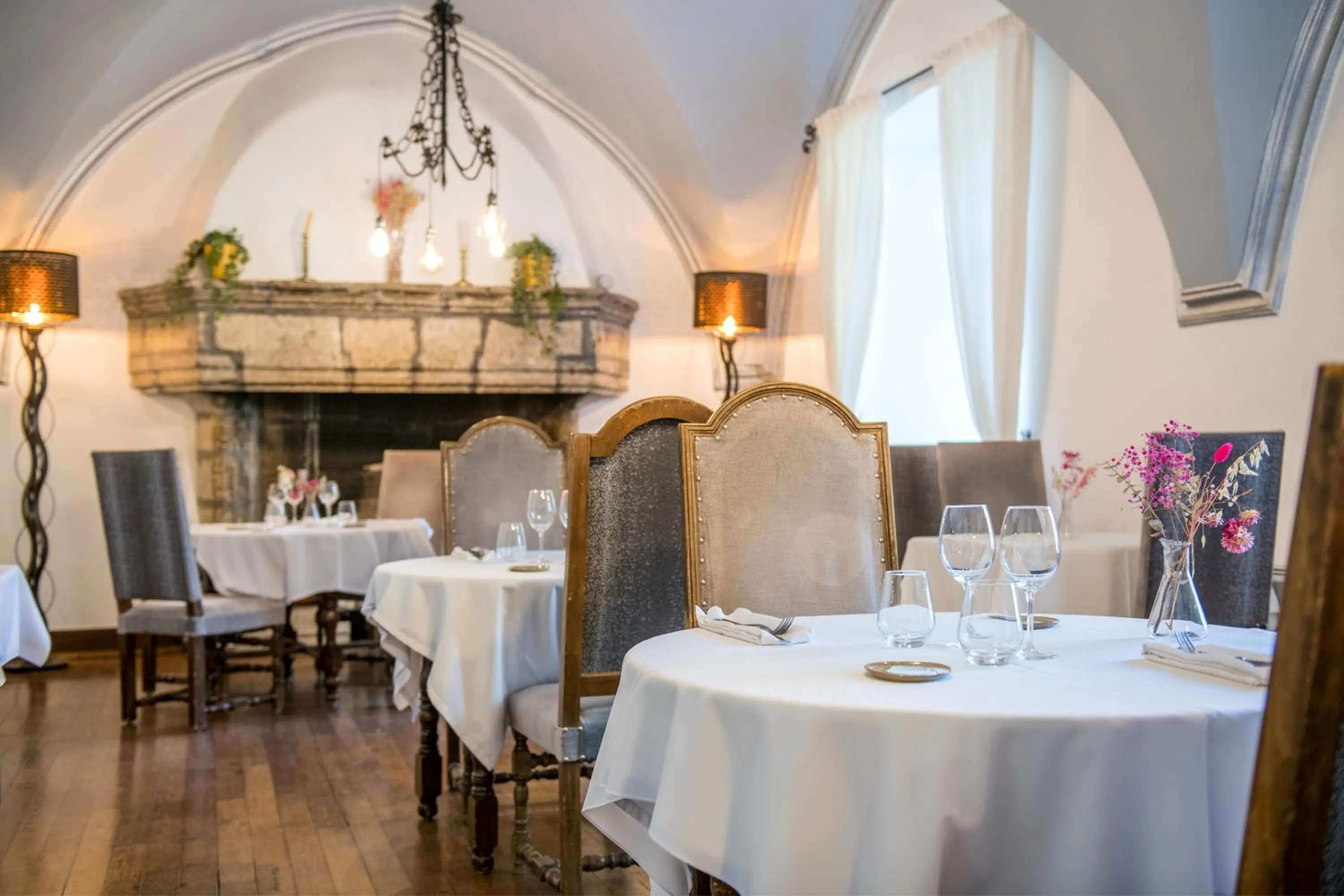 Restaurant/places to eat in Château De La Caze Piscine & Spa - Ste Enimie