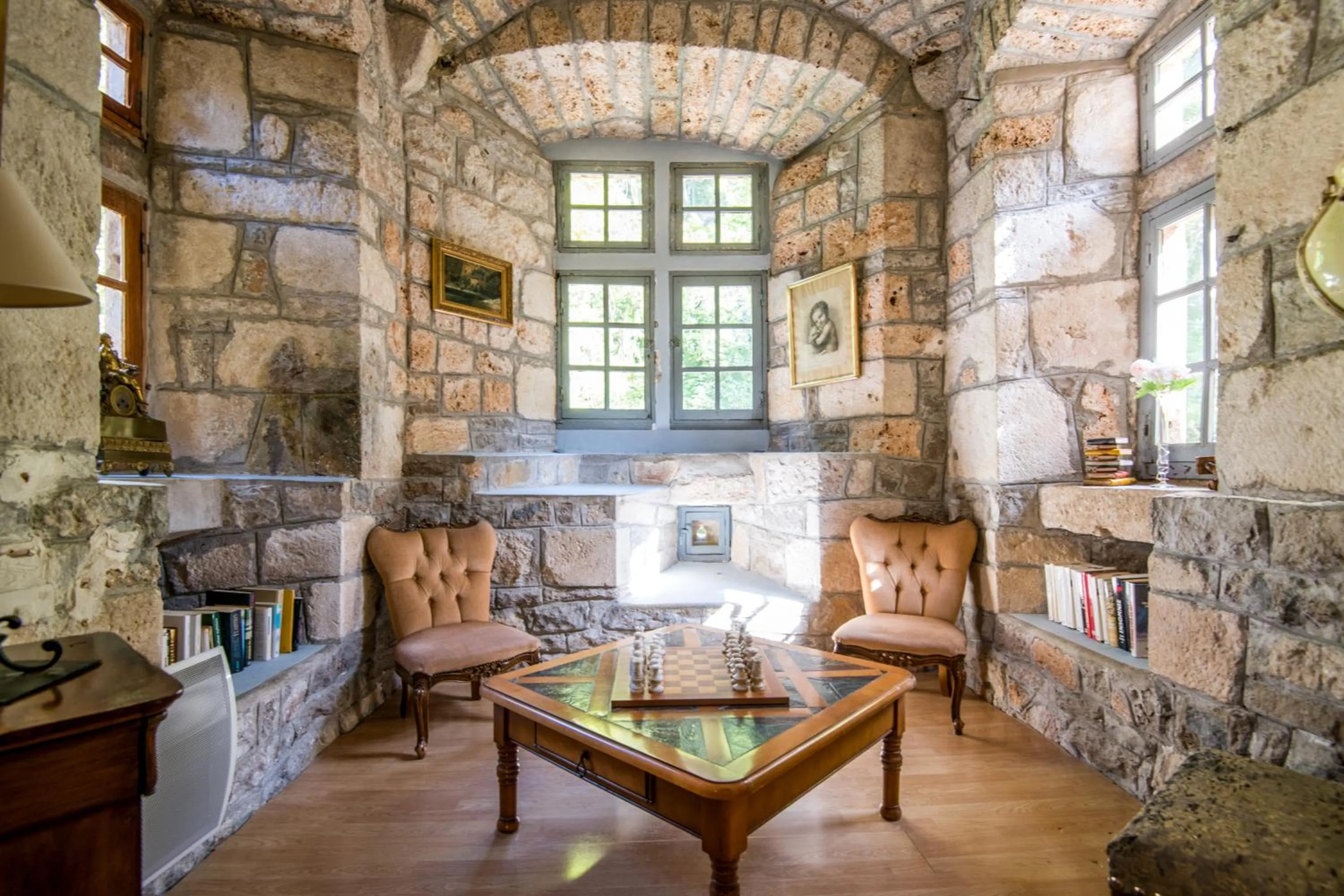 Living room in Château De La Caze Piscine & Spa - Ste Enimie