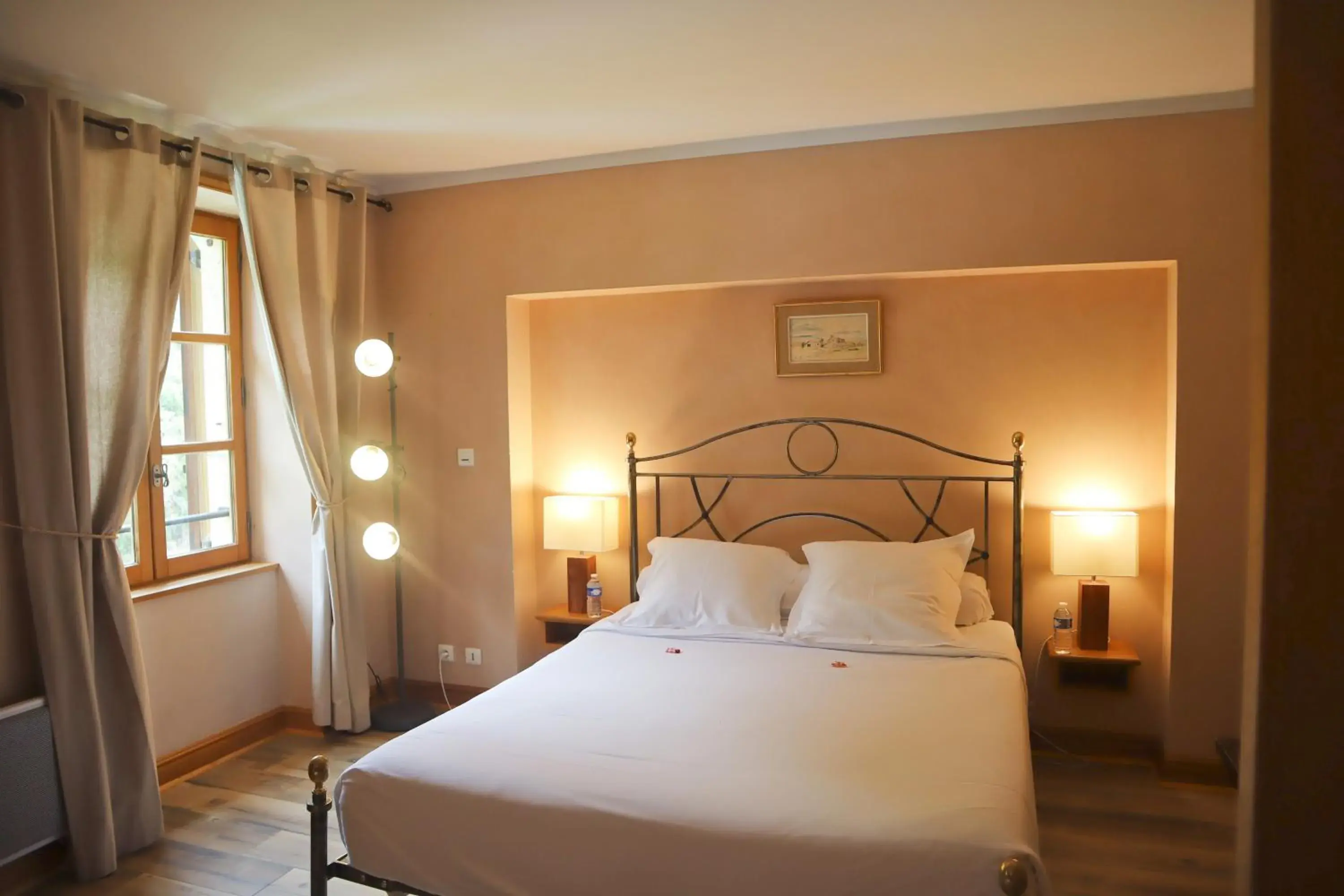 Junior Suite (Maison de Martine - Annex of Castle) in Château De La Caze Piscine & Spa - Ste Enimie Junior Suite (Maison de Martine - Annex of Castle) in Château De La Caze Piscine & Spa - Ste Enimie