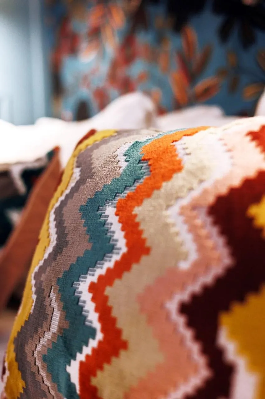 Bed in Hotel de Fleurie - Saint-Germain-des-Pres