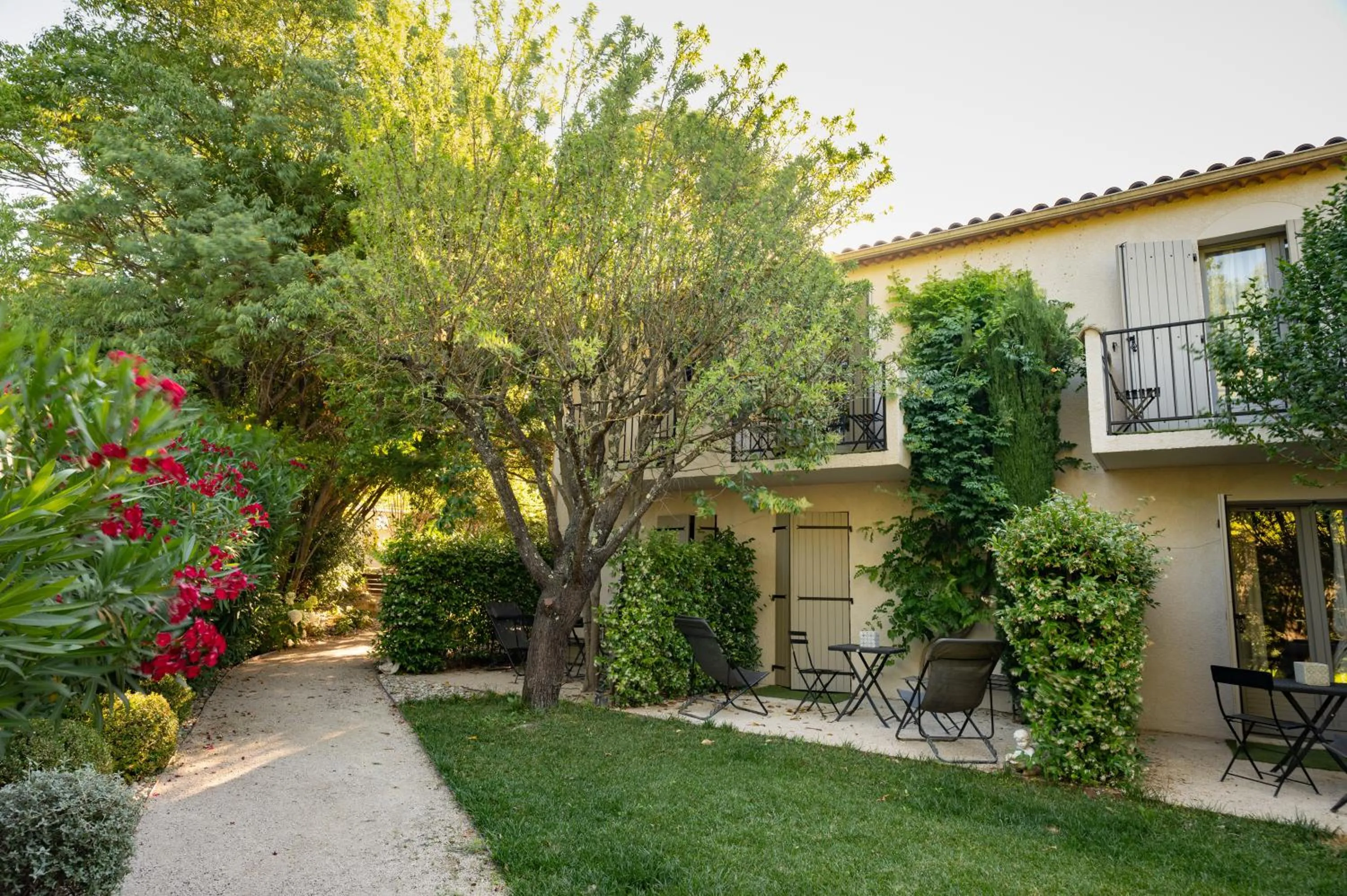 Balcony/Terrace in Hôtel l'Amandière