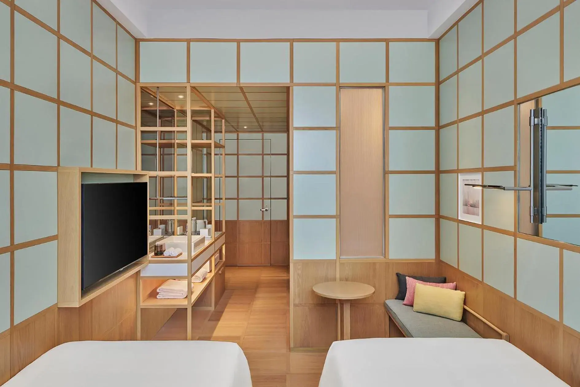 Living room, Bed in The Shàng by Artyzen Qiantan Shanghai Living room, Bed in The Shàng by Artyzen Qiantan Shanghai