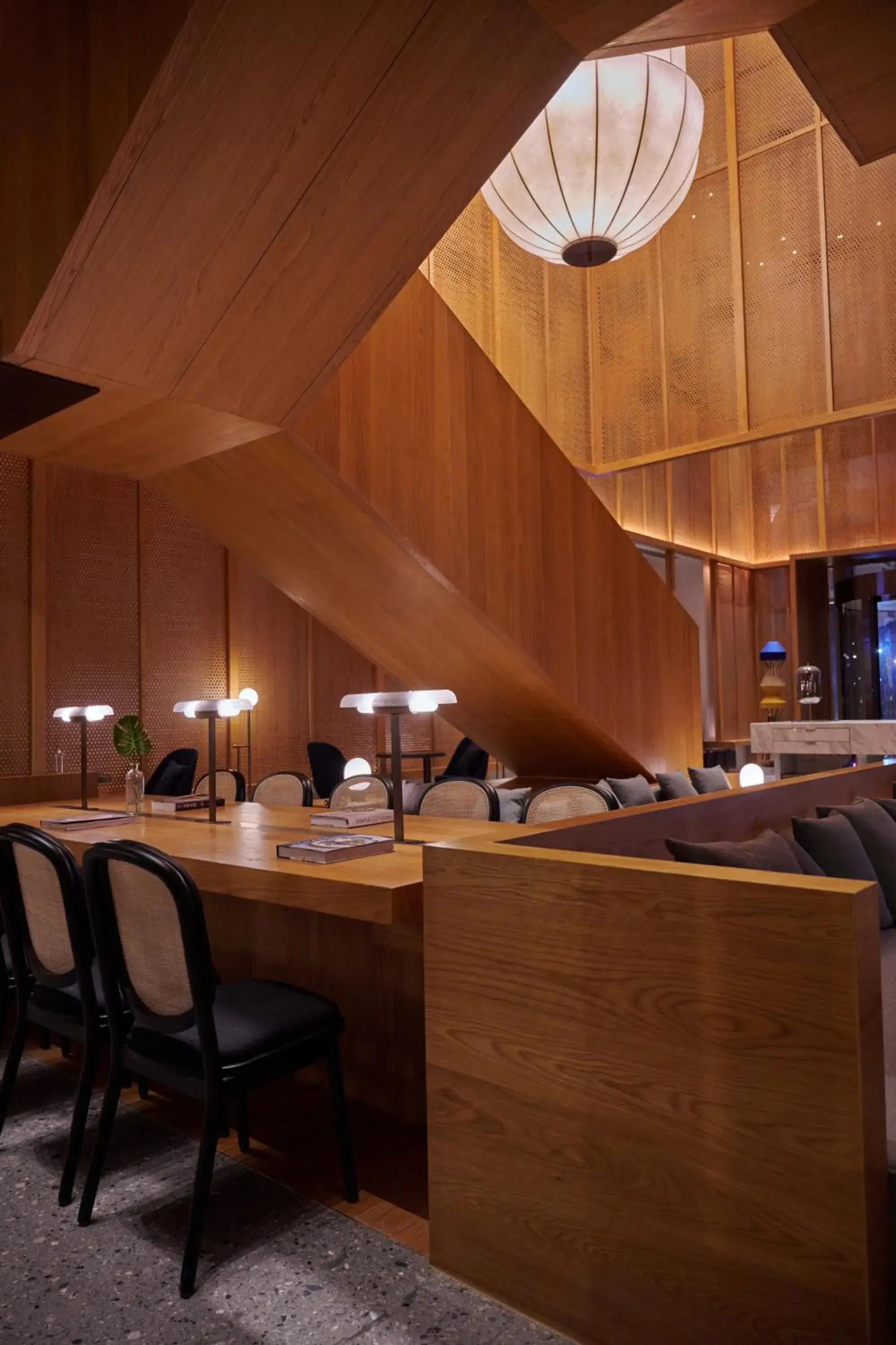 Lounge or bar in The Shàng by Artyzen Qiantan Shanghai Lounge or bar in The Shàng by Artyzen Qiantan Shanghai