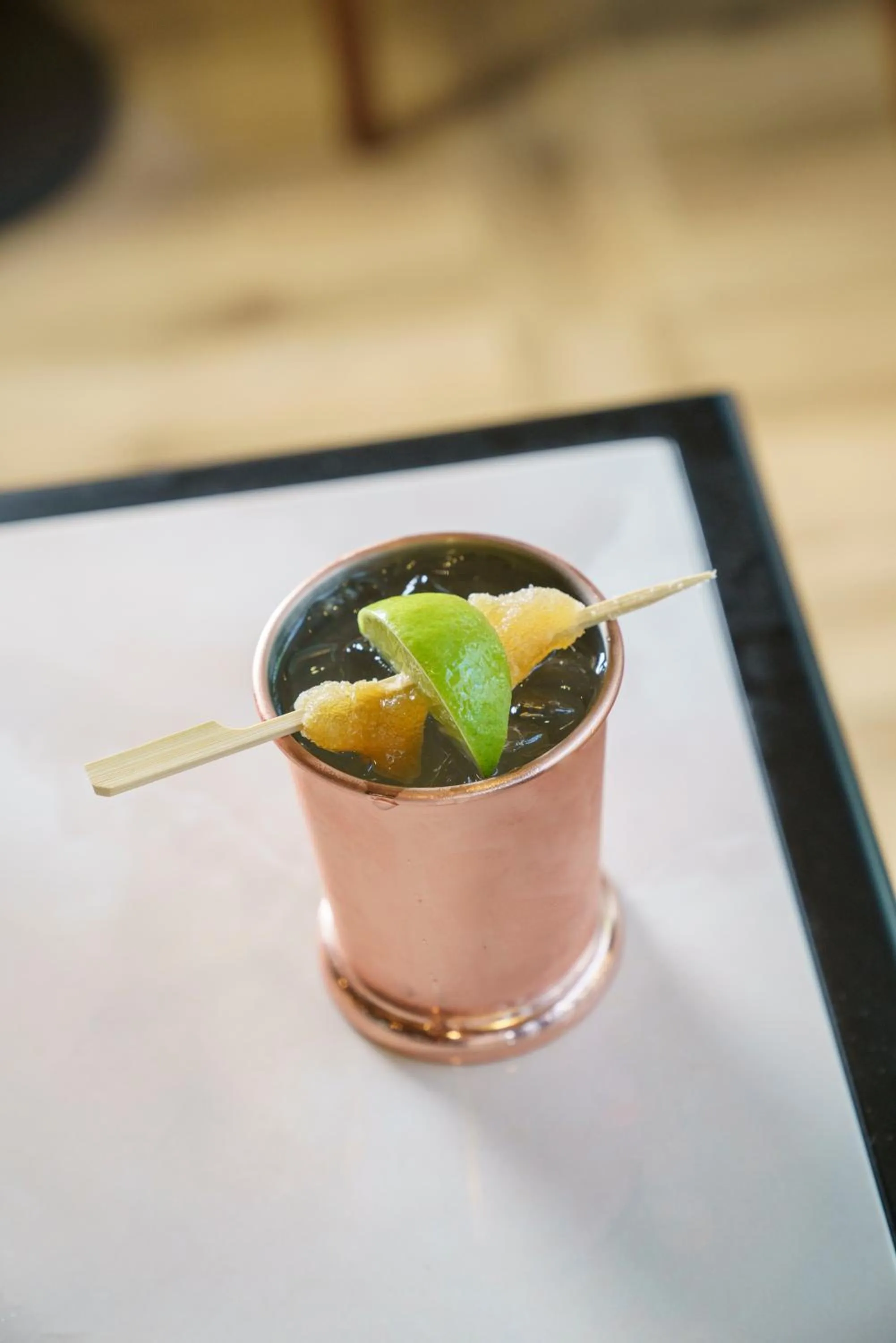 Lounge or bar in voco Paris - Porte de Clichy by IHG