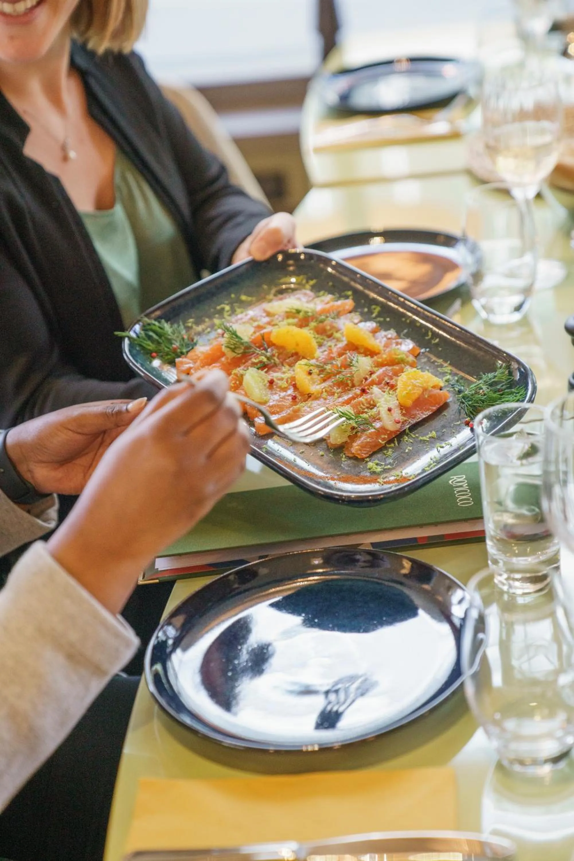 Restaurant/places to eat in voco Paris - Porte de Clichy by IHG