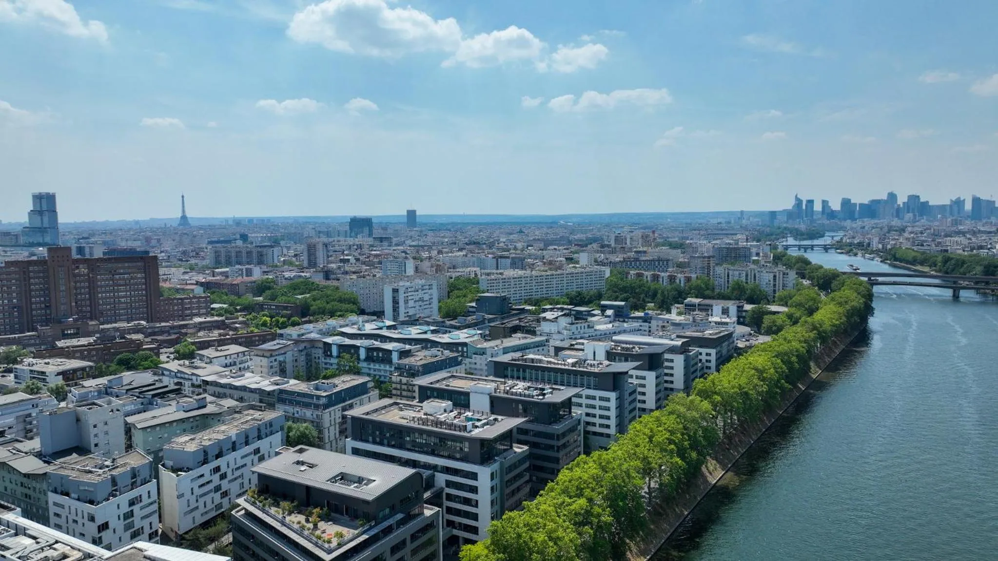 Area and facilities in voco Paris - Porte de Clichy by IHG
