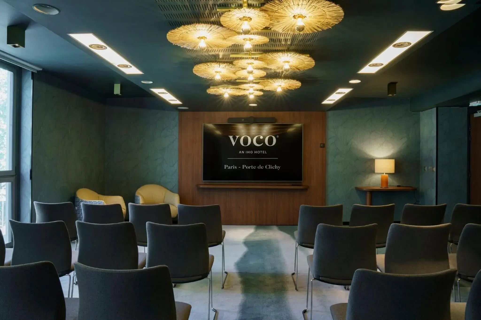 Meeting/conference room in voco Paris - Porte de Clichy, an IHG Hotel