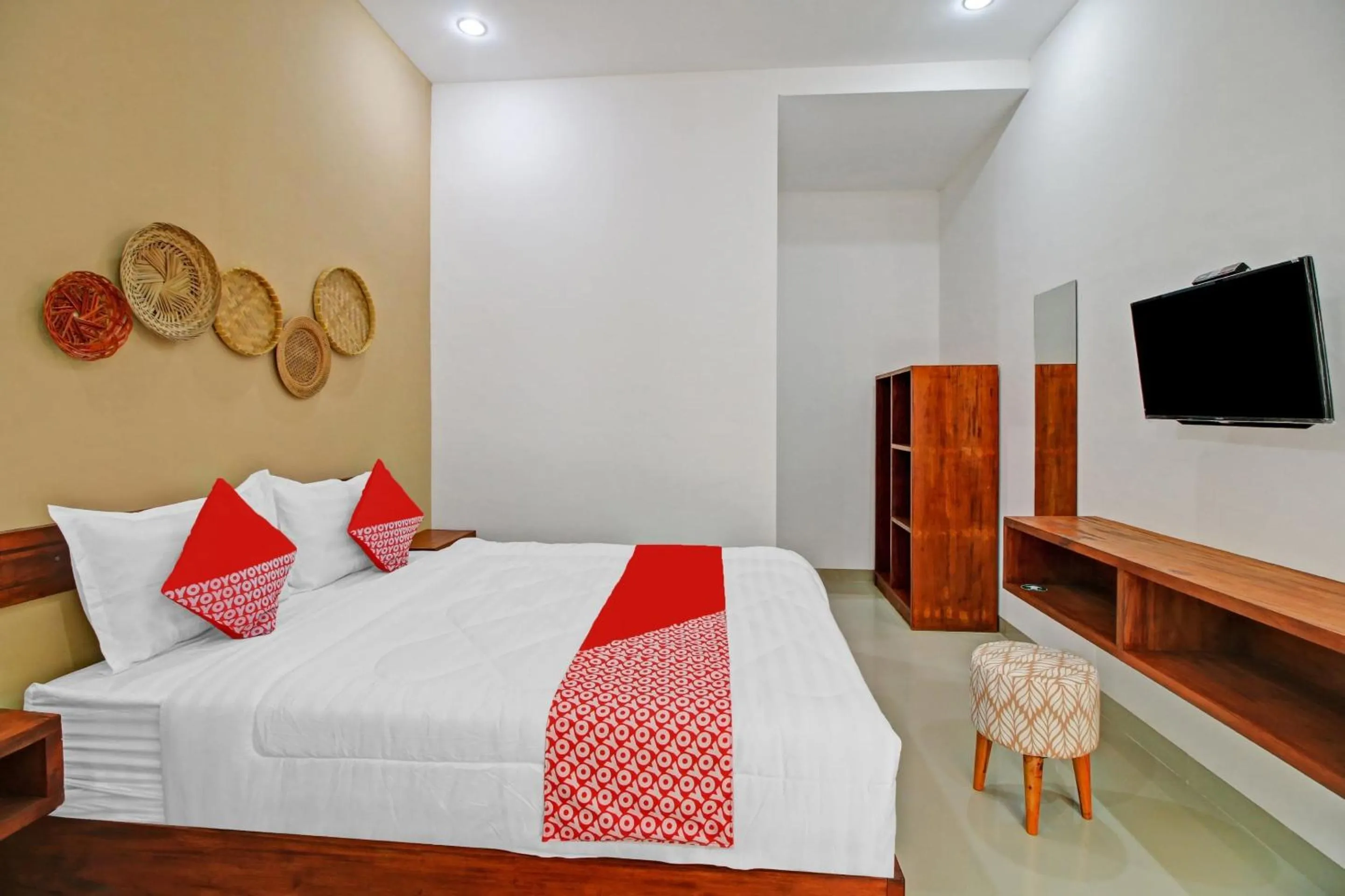 Bedroom, Bed in Hotel O Madania Guesthouse Syariah