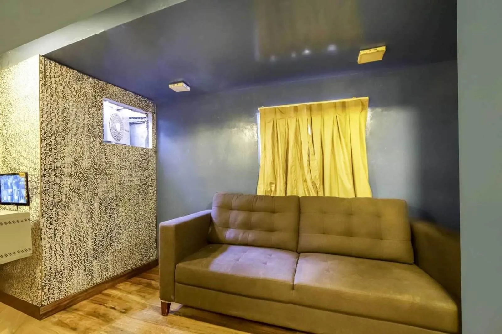 Bedroom in Hotel O Urban villa