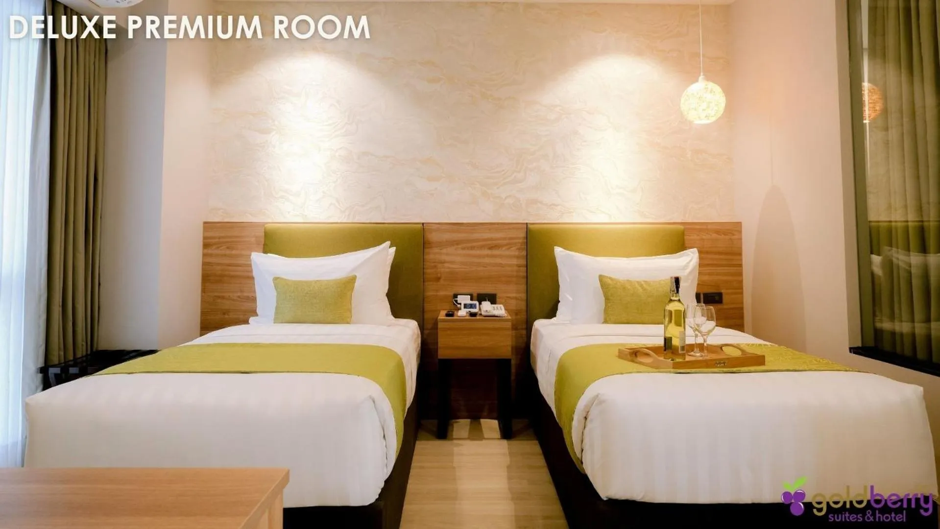 Bed in Goldberry Suites and Hotel Cebu