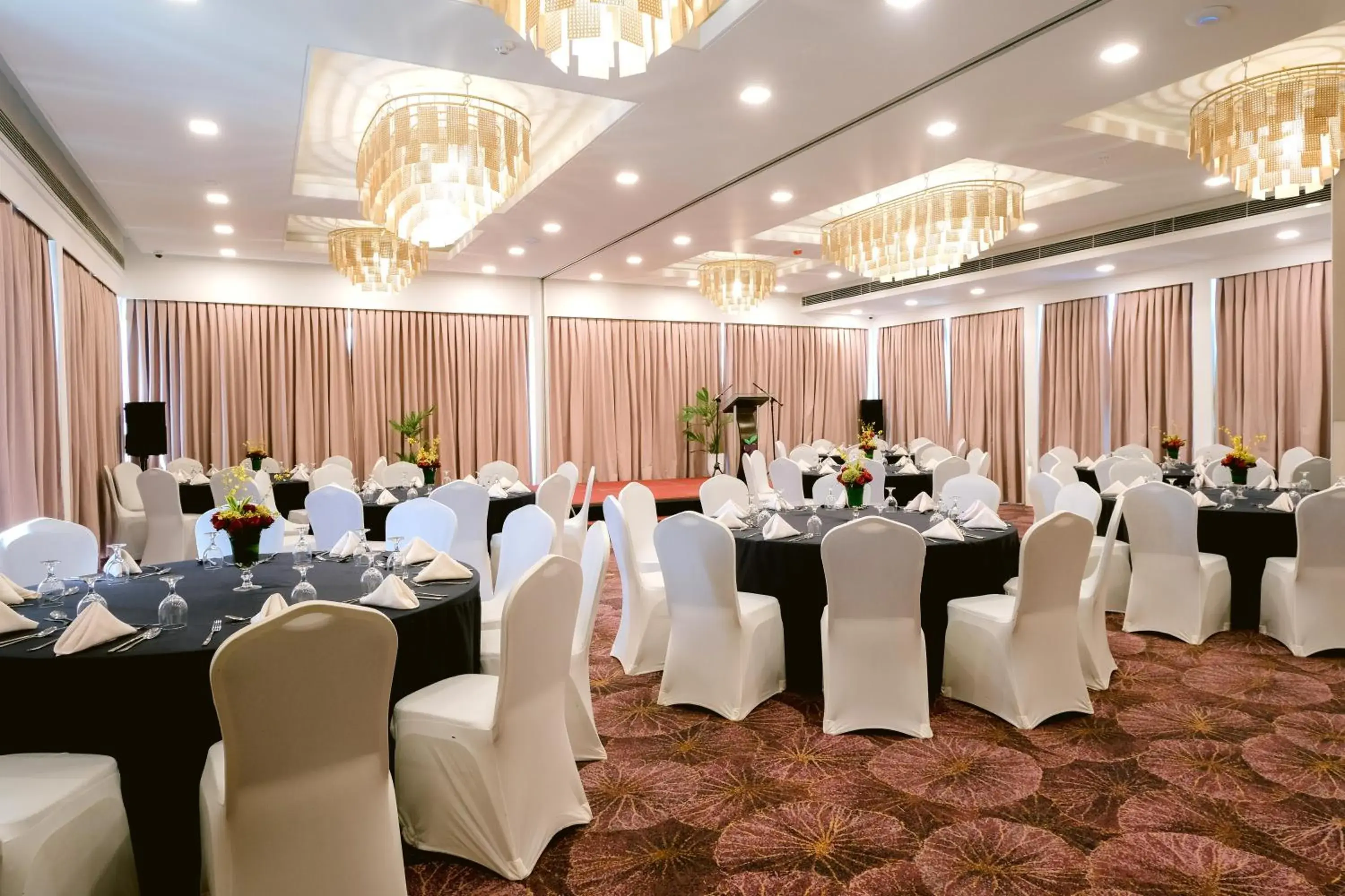 Property building in Goldberry Suites and Hotel Cebu Property building in Goldberry Suites and Hotel Cebu