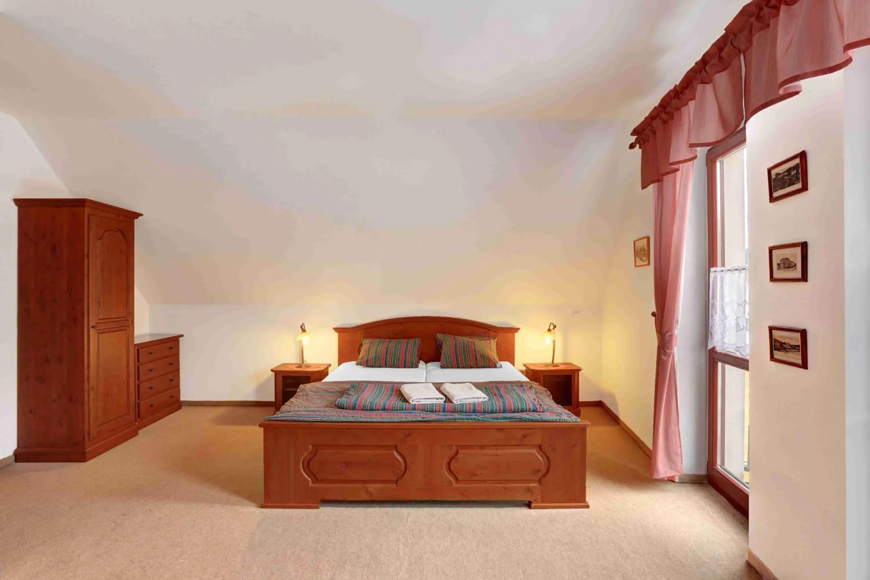 Standard Triple Room in Hradní Bašta Standard Triple Room in Hradní Bašta
