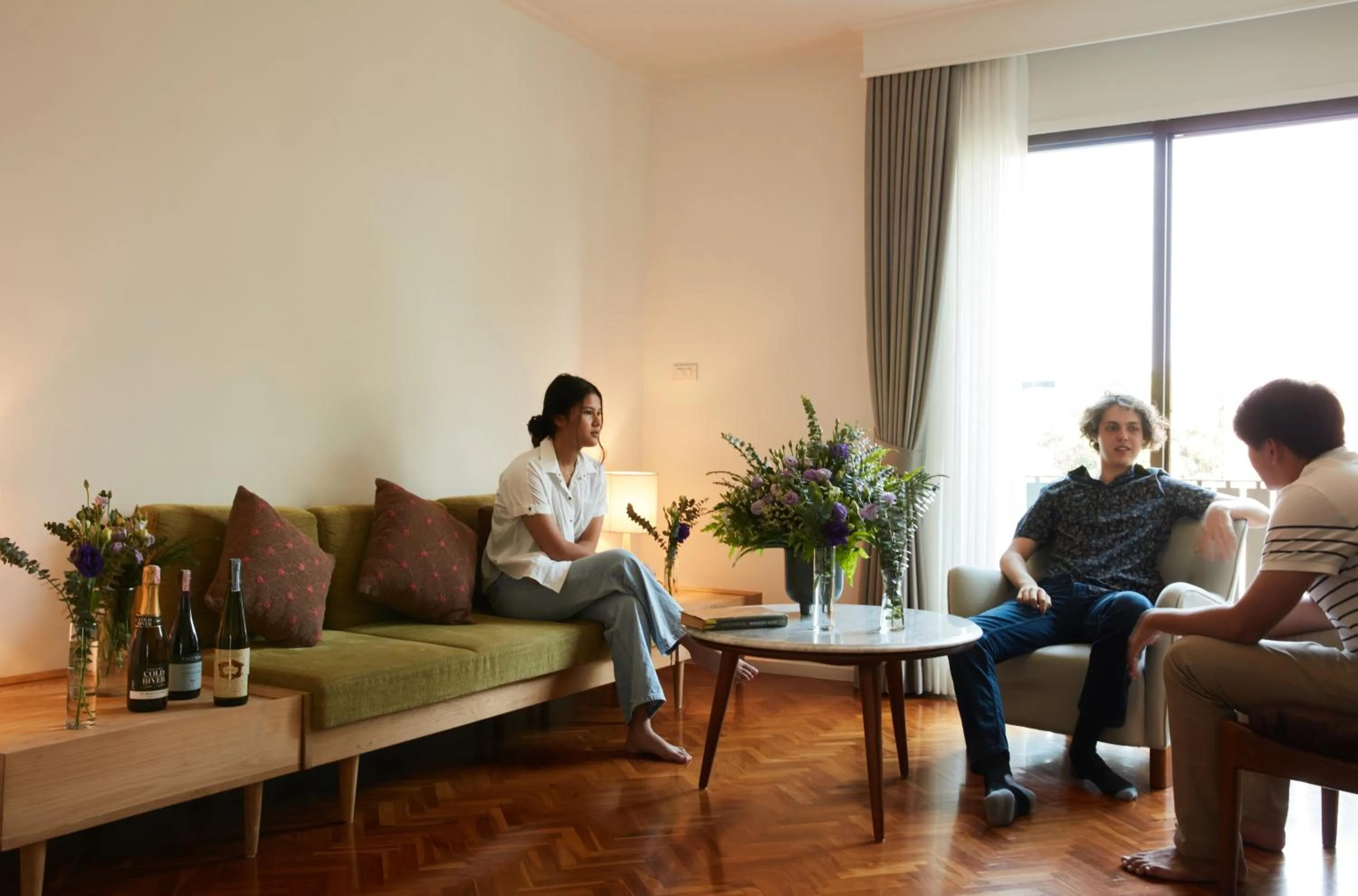 People in Baanrincome