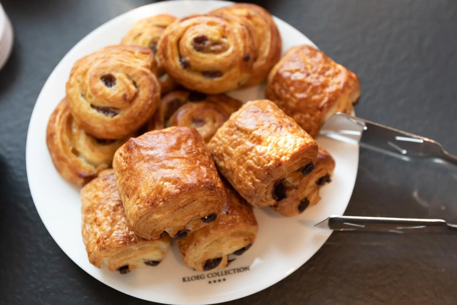 Breakfast in Hotelboot Koningin Emma I Kloeg Collection