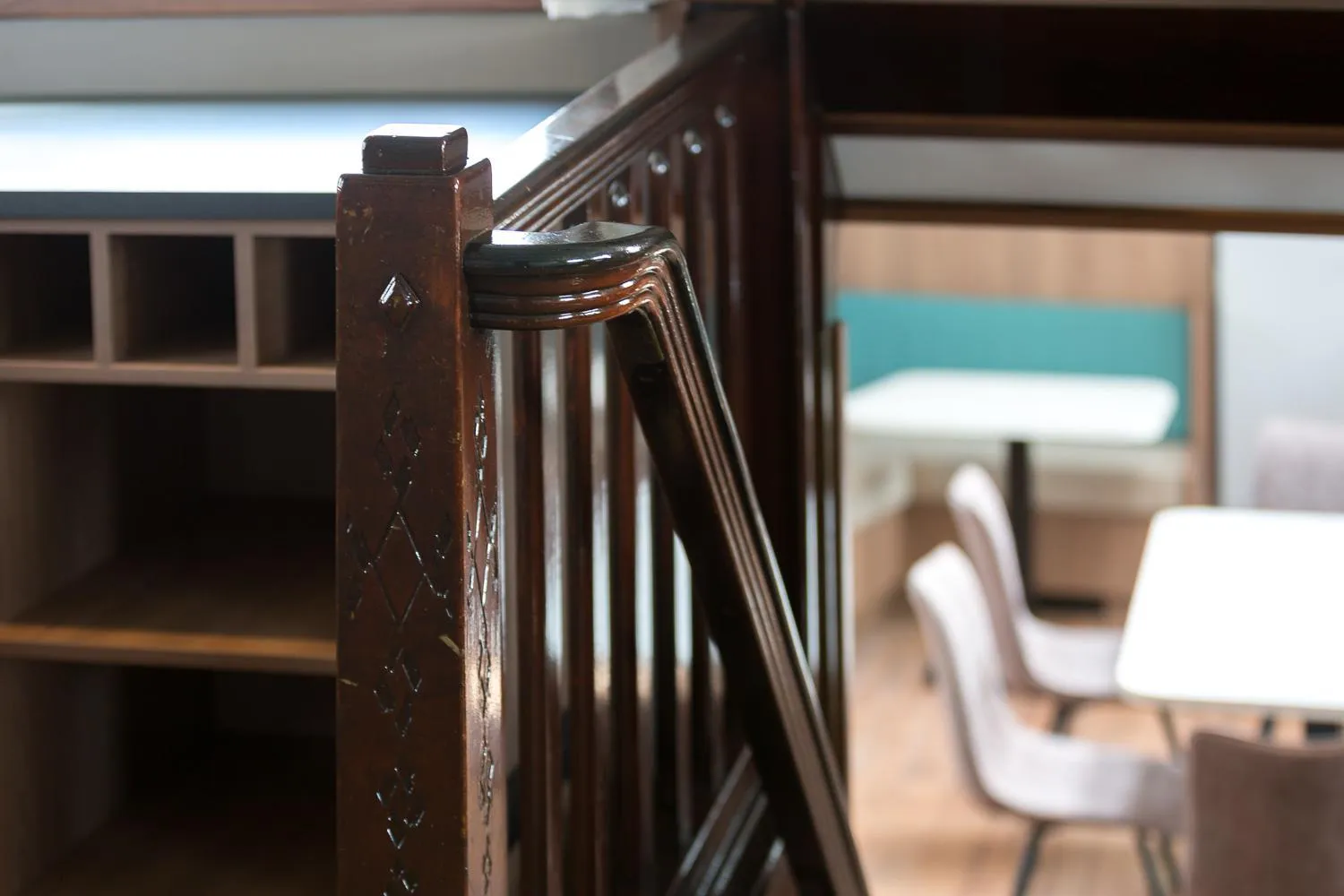 Breakfast in Hotelboot Koningin Emma I Kloeg Collection