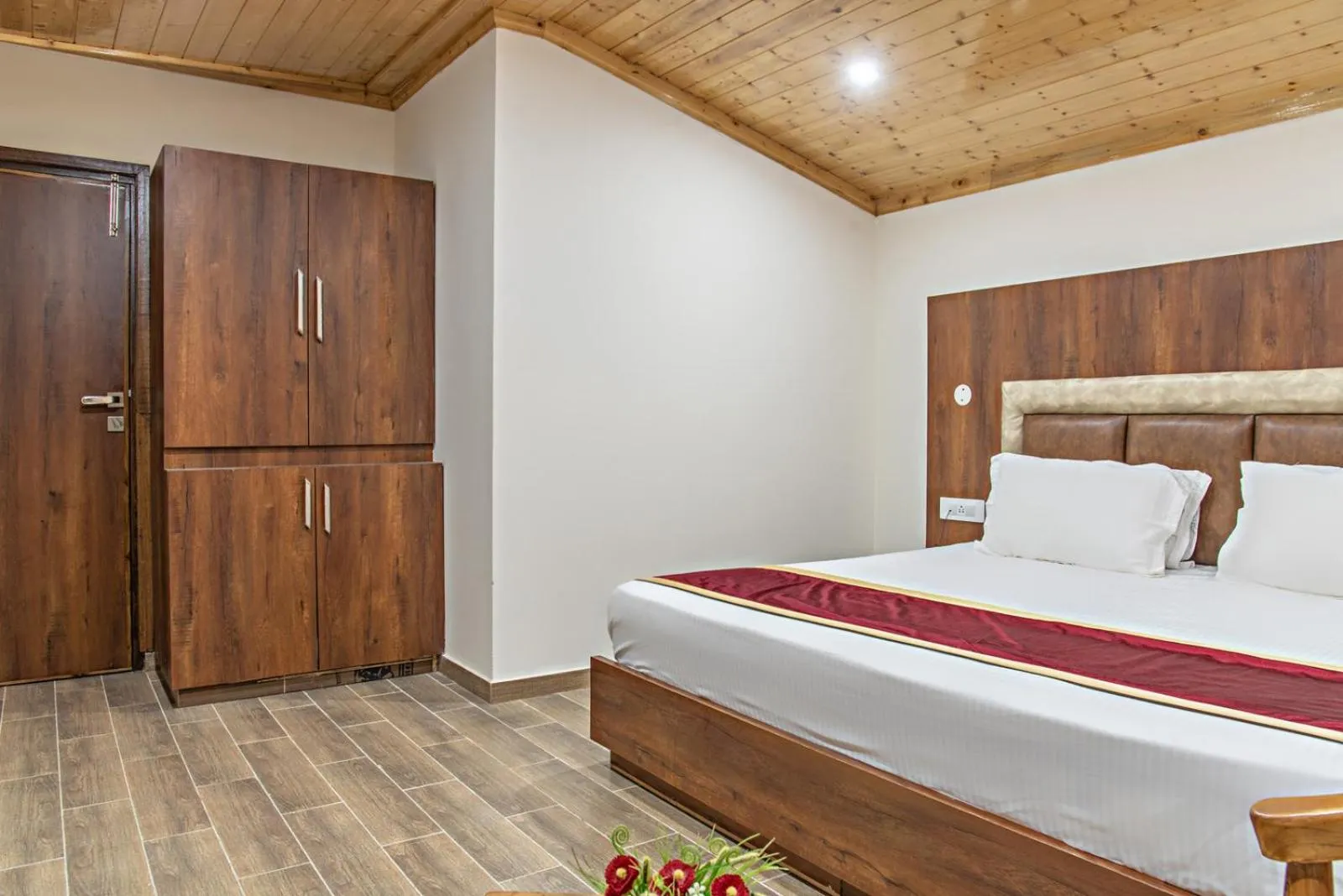 Bed in Snow Land Shimla