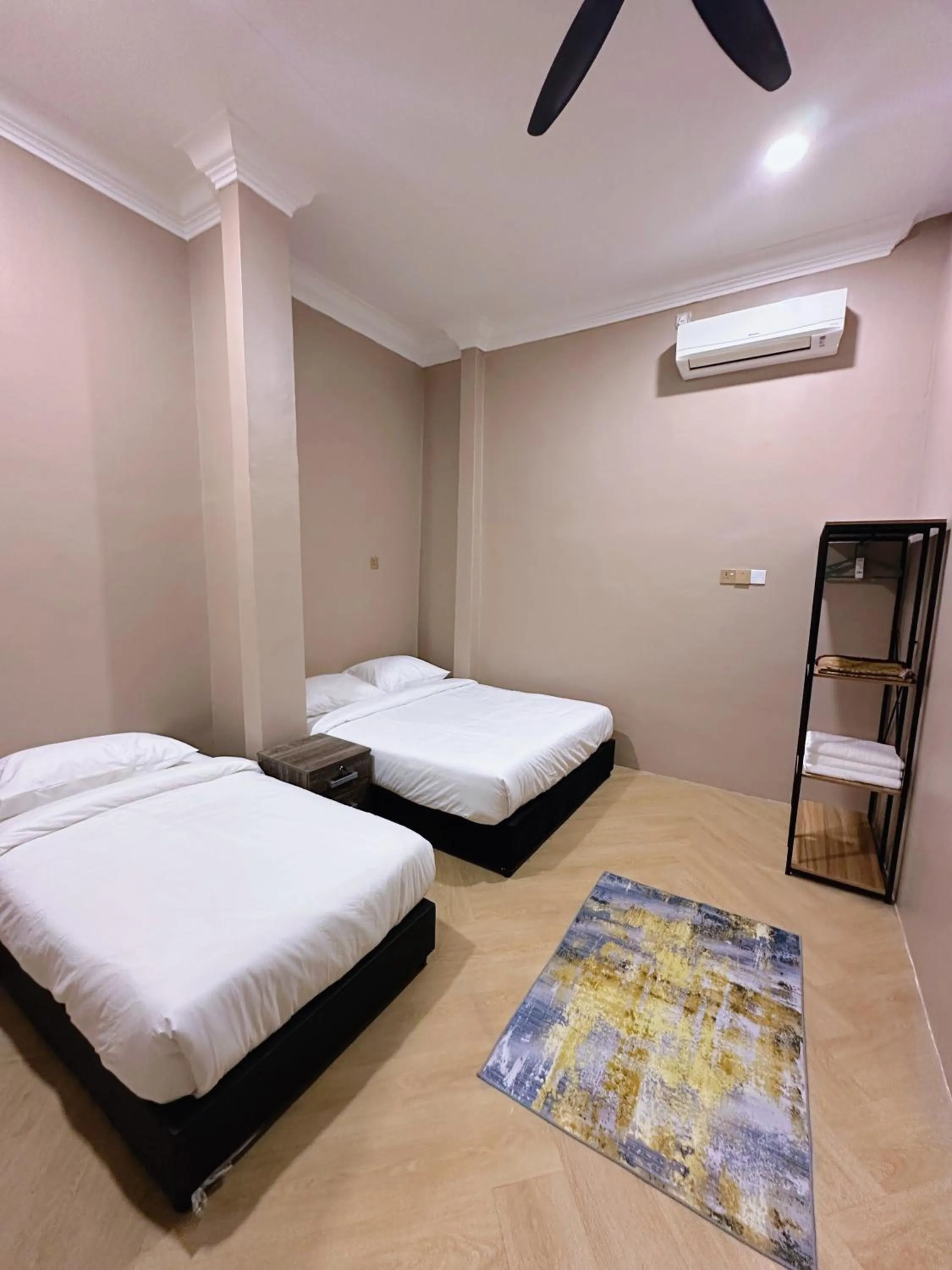 Bed in Melur Inn, Tok Jembal