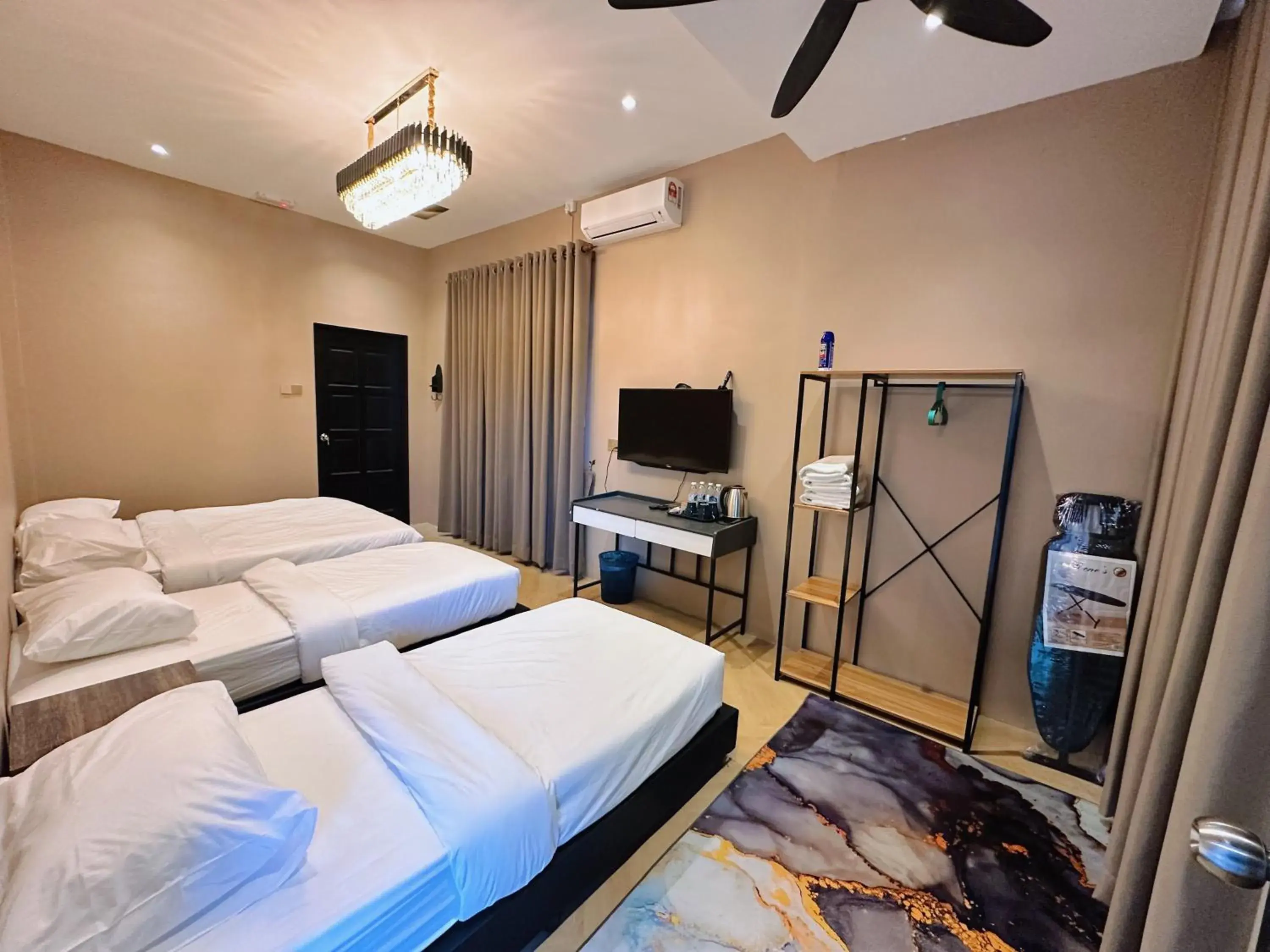 Bed in Melur Inn, Tok Jembal Bed in Melur Inn, Tok Jembal