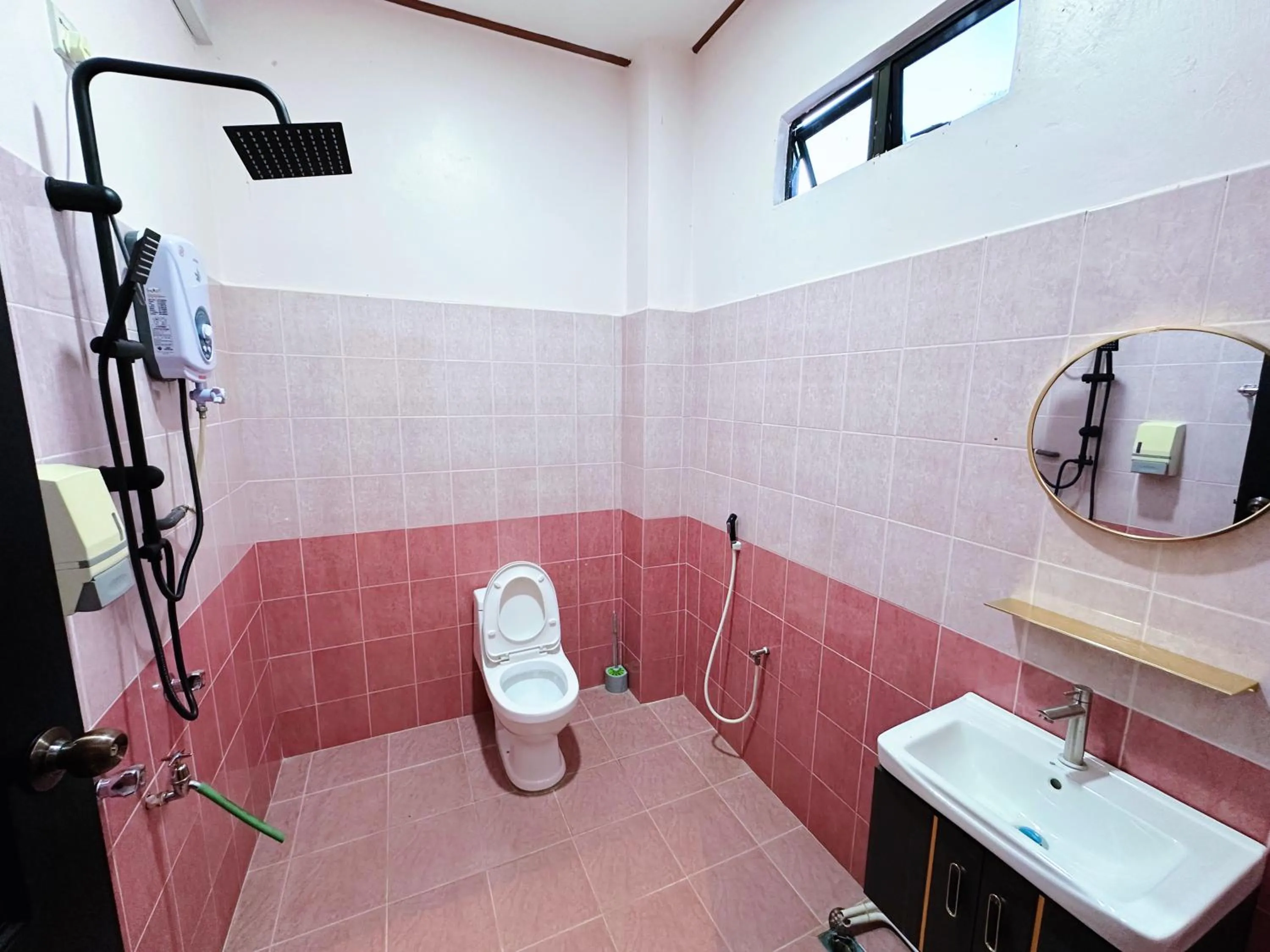 Melur Inn, Tok Jembal