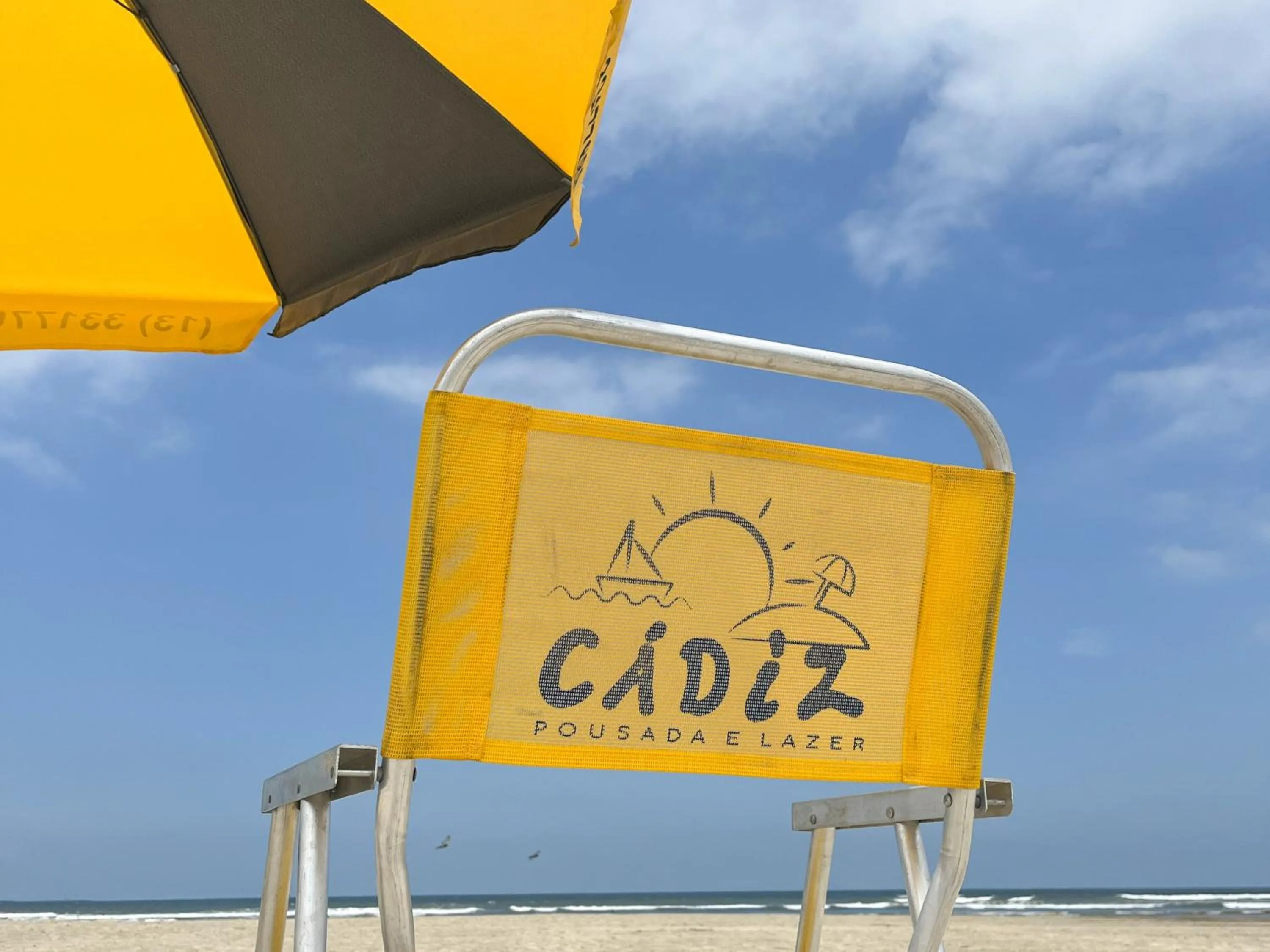 Beach in Pousada Cadiz - Piscina Climatizada