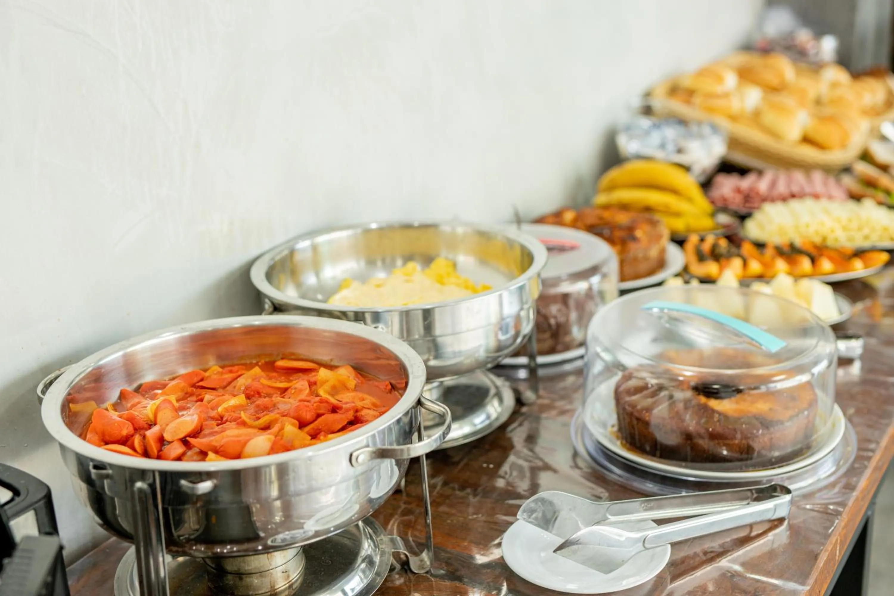 Breakfast in Pousada Cadiz - Piscina Climatizada