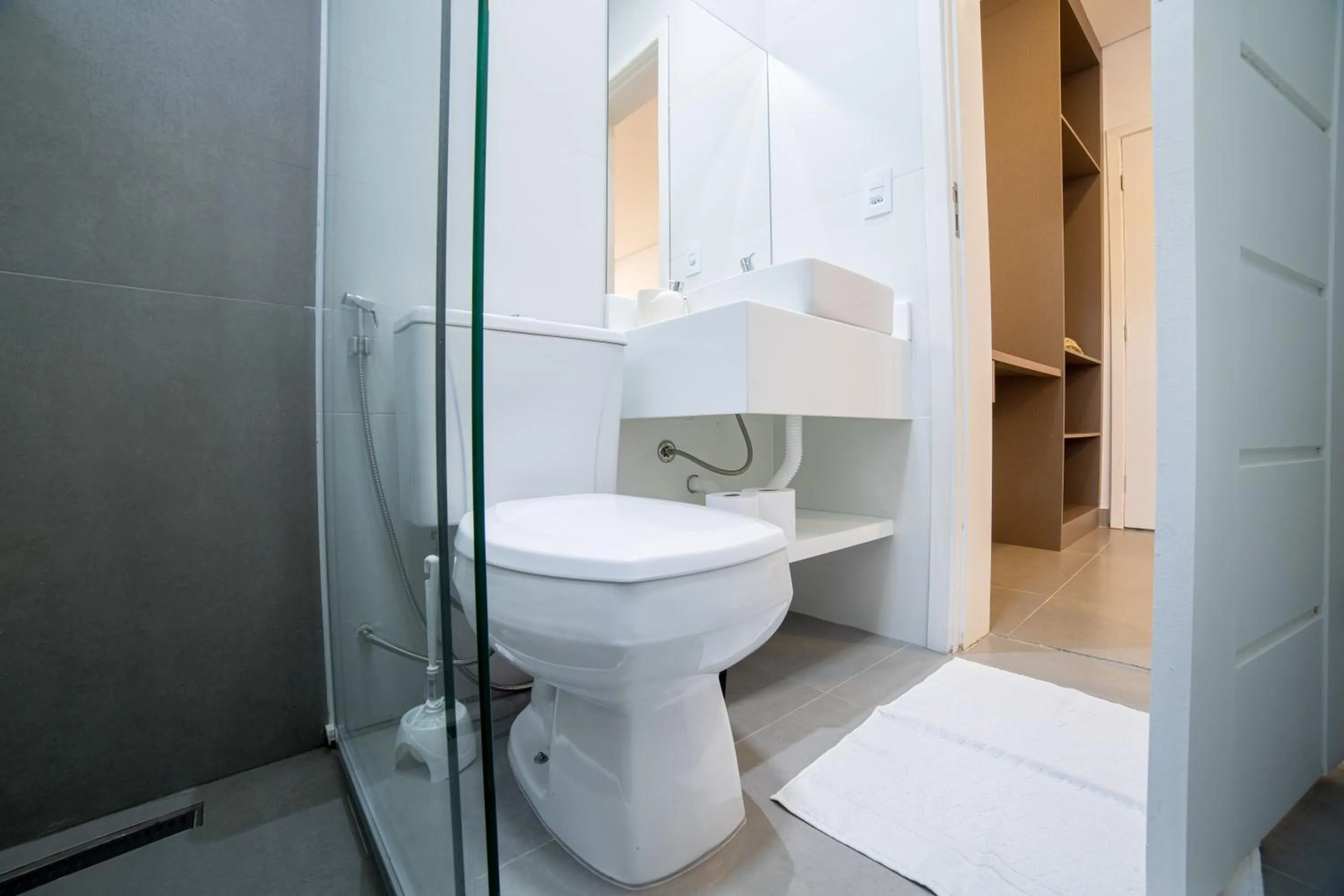 Bathroom in Pousada Cadiz - Piscina Climatizada