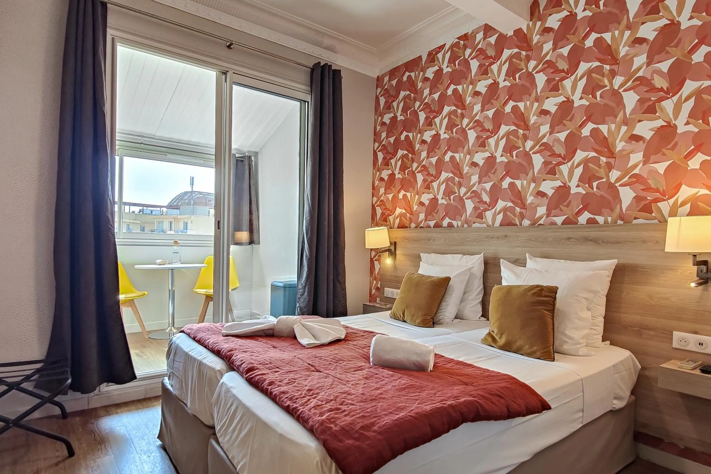 Photo of the whole room, Bed in Aparthotel AMMI Nice Massena - ex Ajoupa