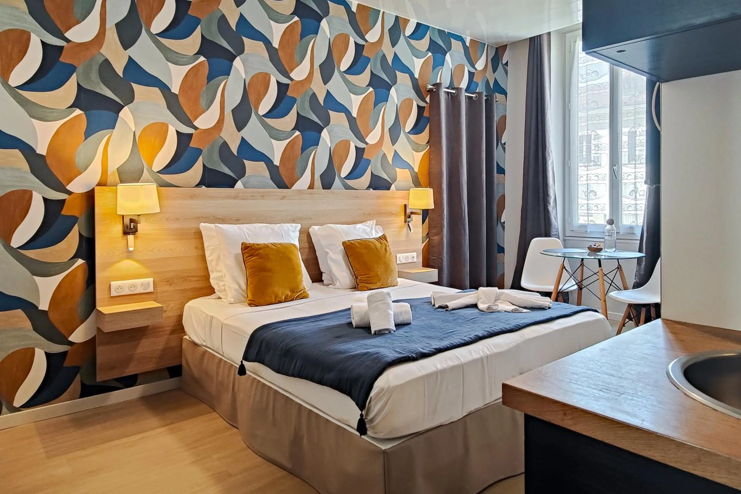 Photo of the whole room, Bed in Aparthotel AMMI Nice Massena - ex Ajoupa