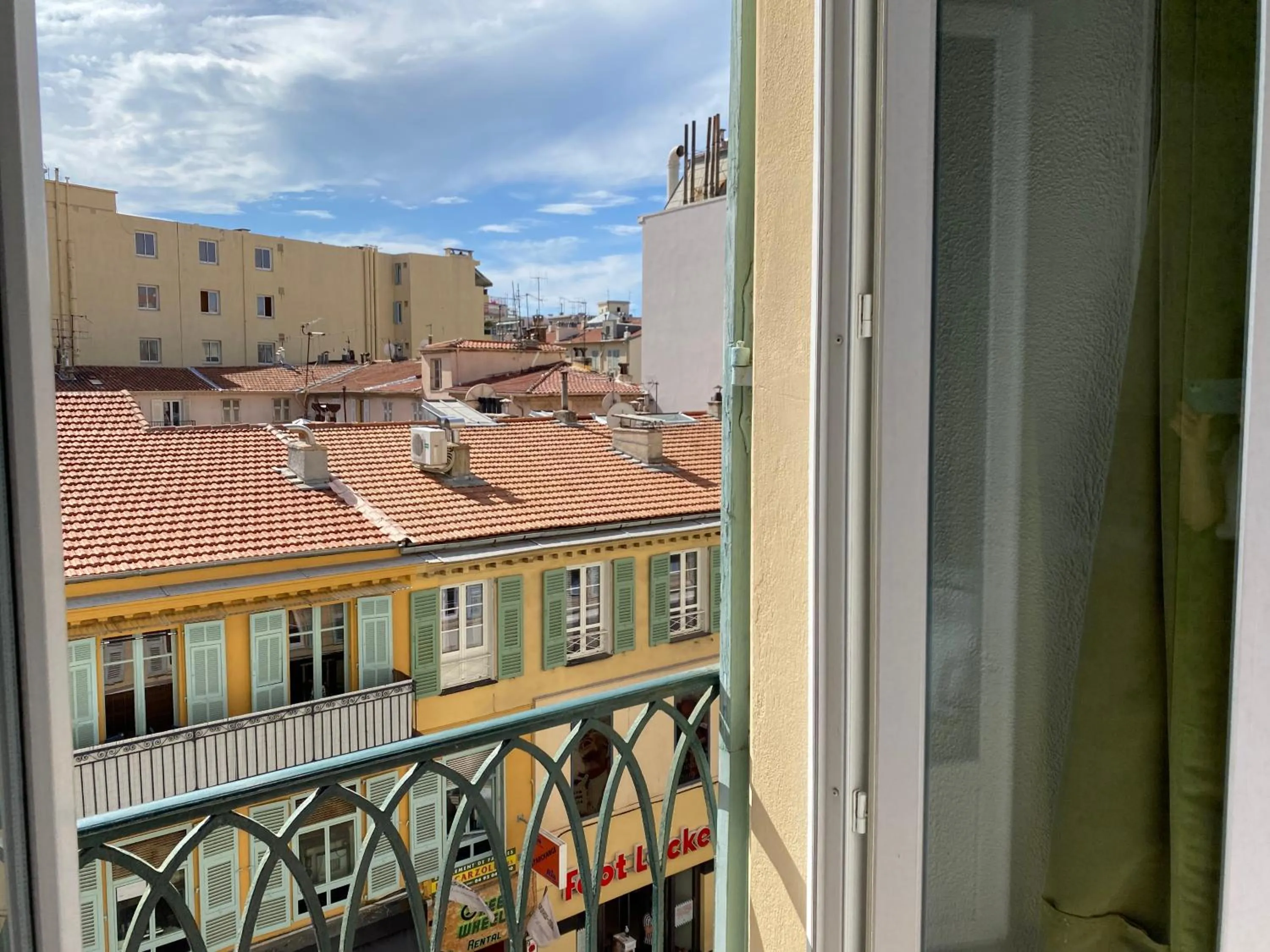 City view in Aparthotel AMMI Nice Massena - ex Ajoupa