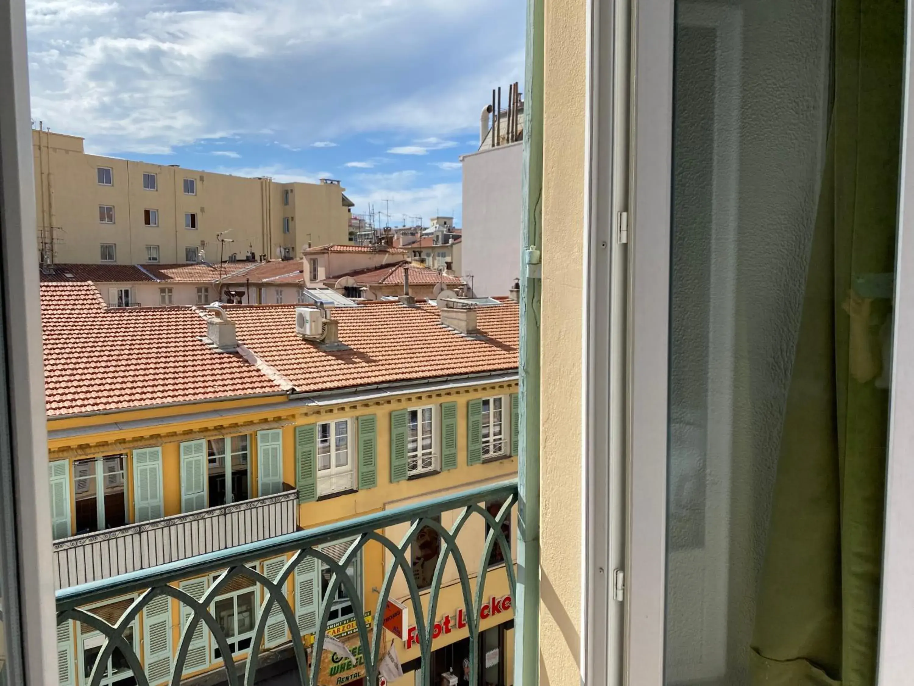 City view in Aparthotel AMMI Nice Massena - ex Ajoupa City view in Aparthotel AMMI Nice Massena - ex Ajoupa